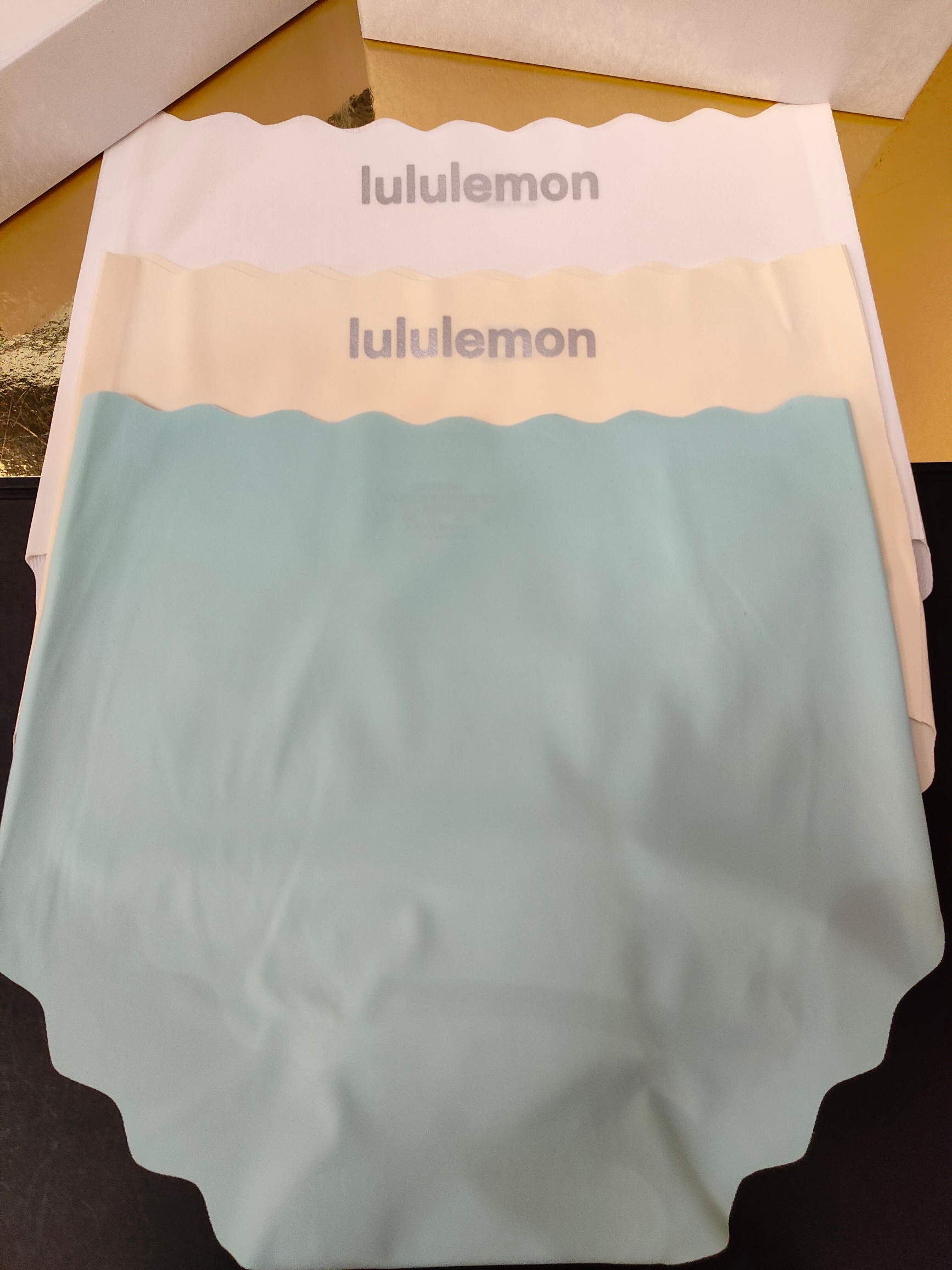 luluemon 露露M 60-80斤L 80-100斤XL 100-120斤XXL 120-140斤冰