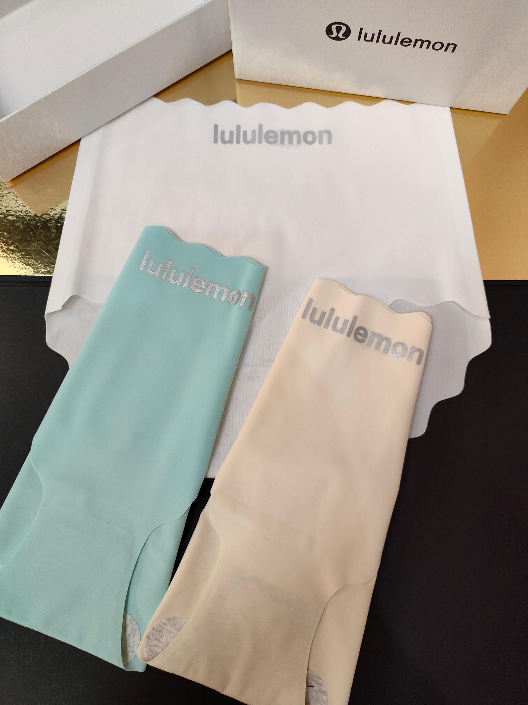 luluemon 露露M 60-80斤L 80-100斤XL 100-120斤XXL 120-140斤冰