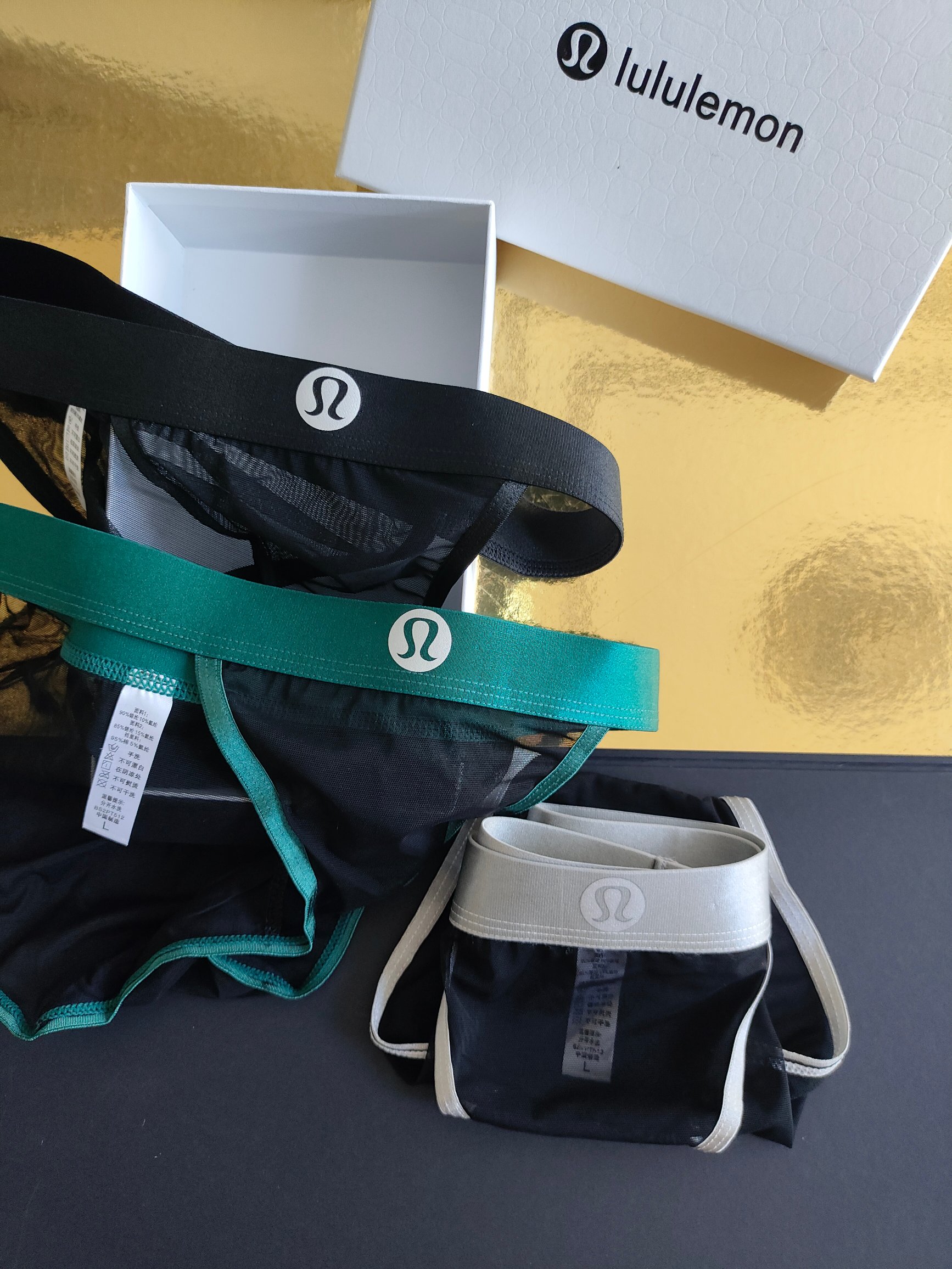 luluemon 露露M 80-100斤L 100-120斤XL 120-140斤雷丝