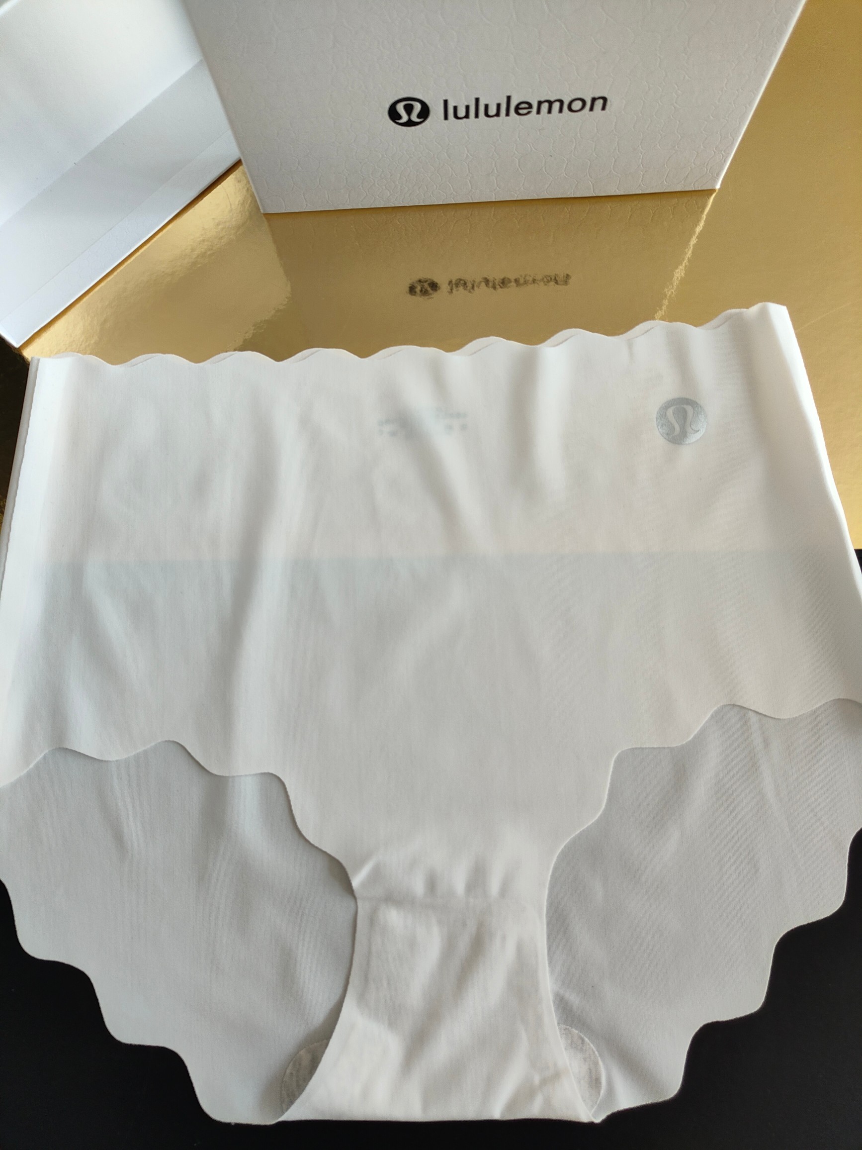 luluemon 露露M 60-80斤L 80-100斤XL 100-120斤XXL 120-140斤冰