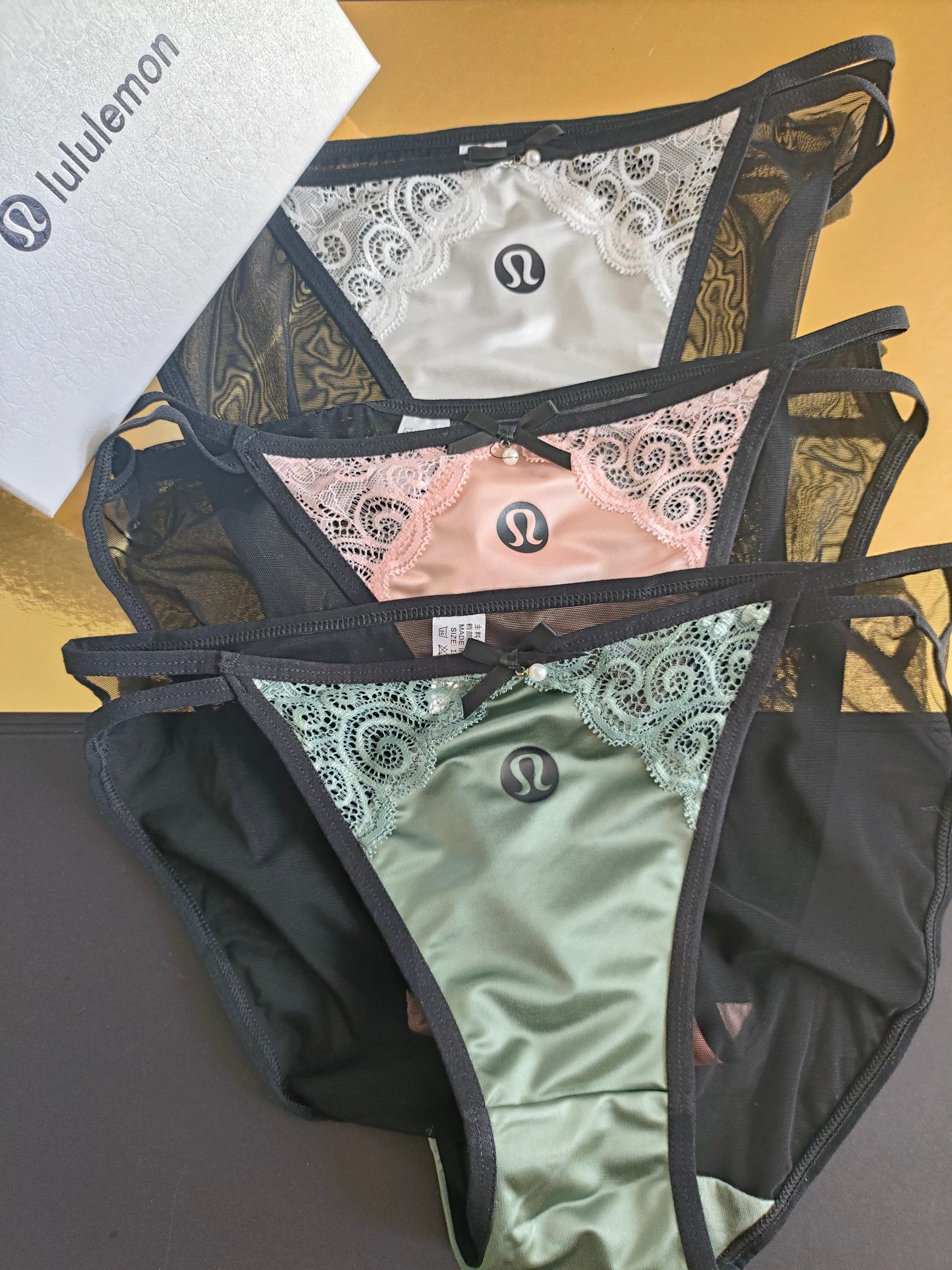 luluemon 露露M 80-100斤L 100-120斤XL 120-140斤雷丝