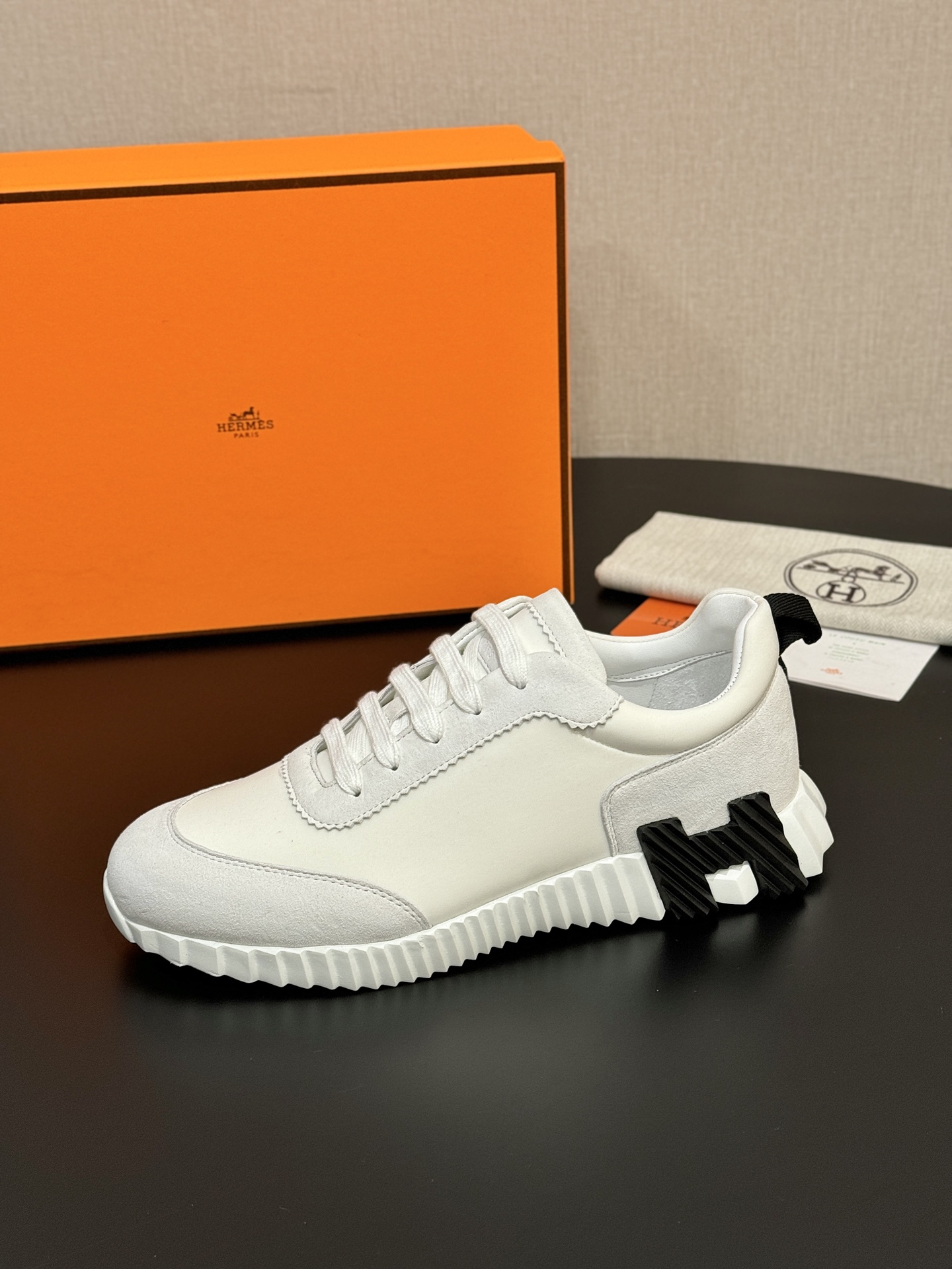 Hermès Bouncing Sneakers