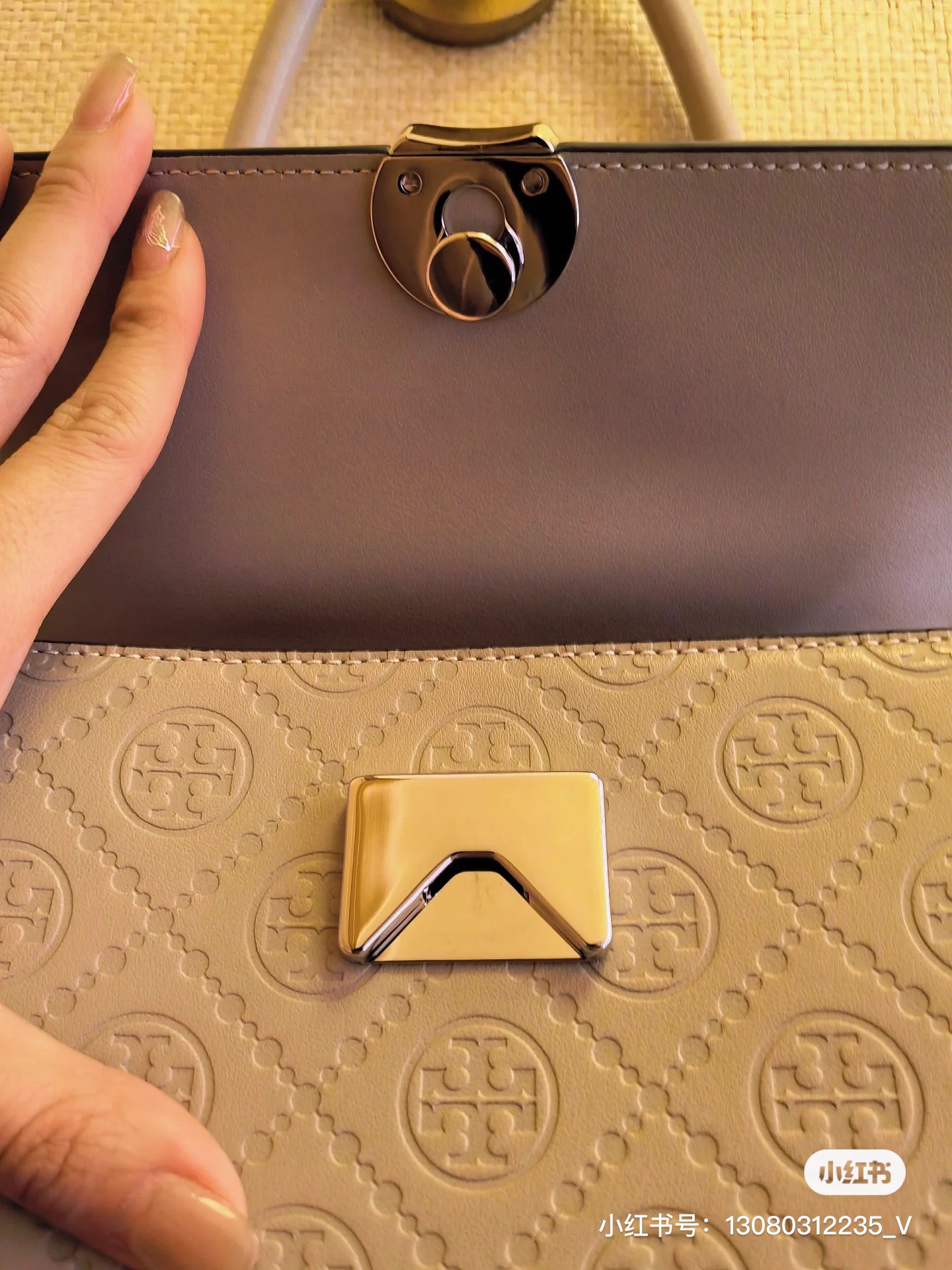 Tory Burch ToryBurch | 一款富有格調的包包