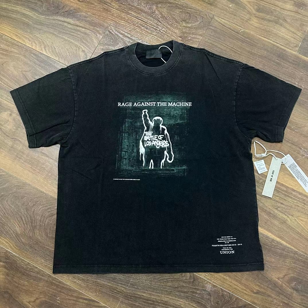 洛杉矶之战
单品信息: 32s平纹针织双纱240g 高克重精梳棉,双纱面料紧实挺拔32s手感厚重 透气舒适
罗纹针织 32s320克1X1拉架罗纹 95棉5氨纶
颜色:
水洗黑
尺码:
SML MED LRG XLG