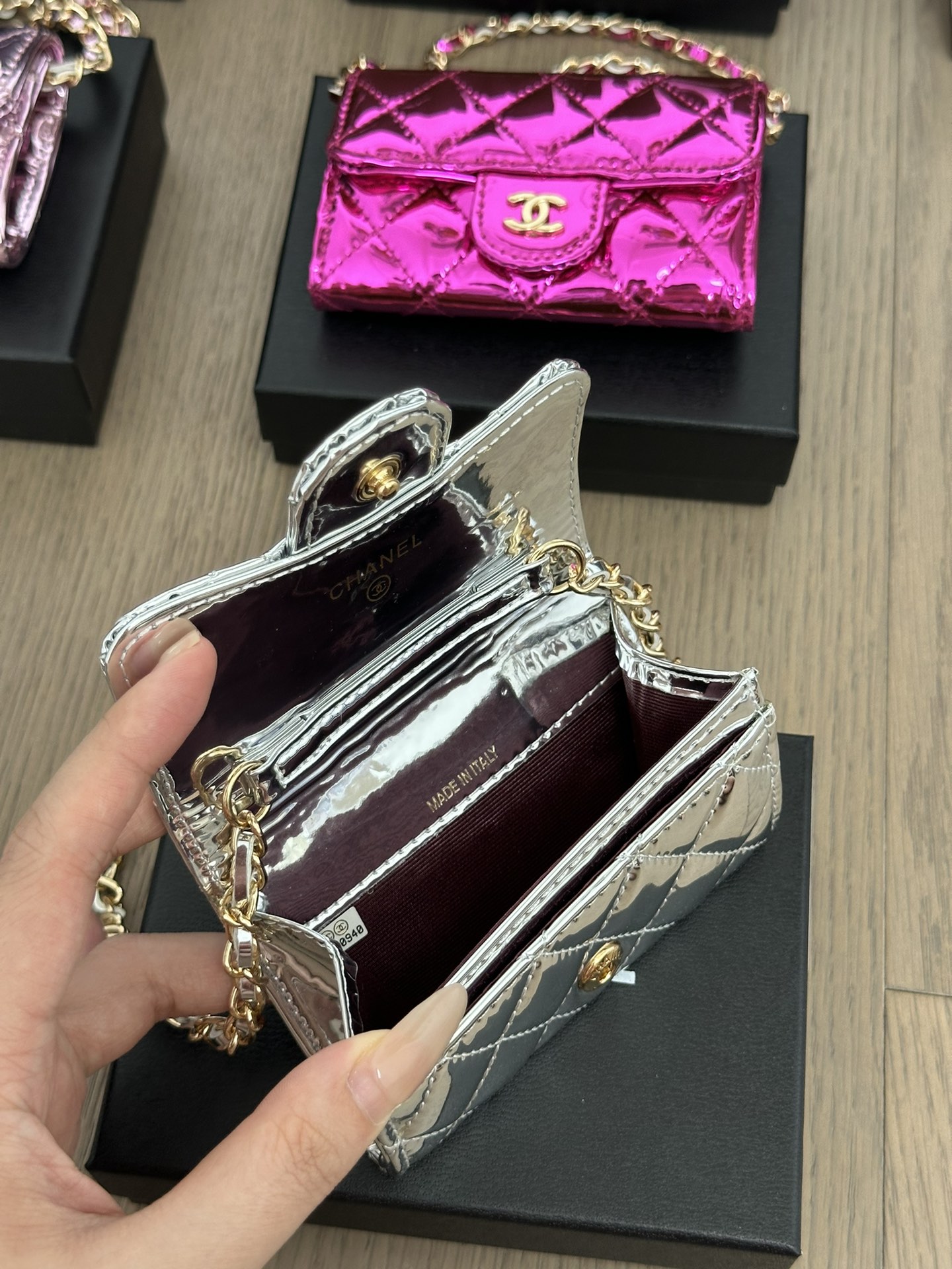 Chanel 𝘾𝙃𝘼𝙉𝙀𝙇 零钱包 腰包