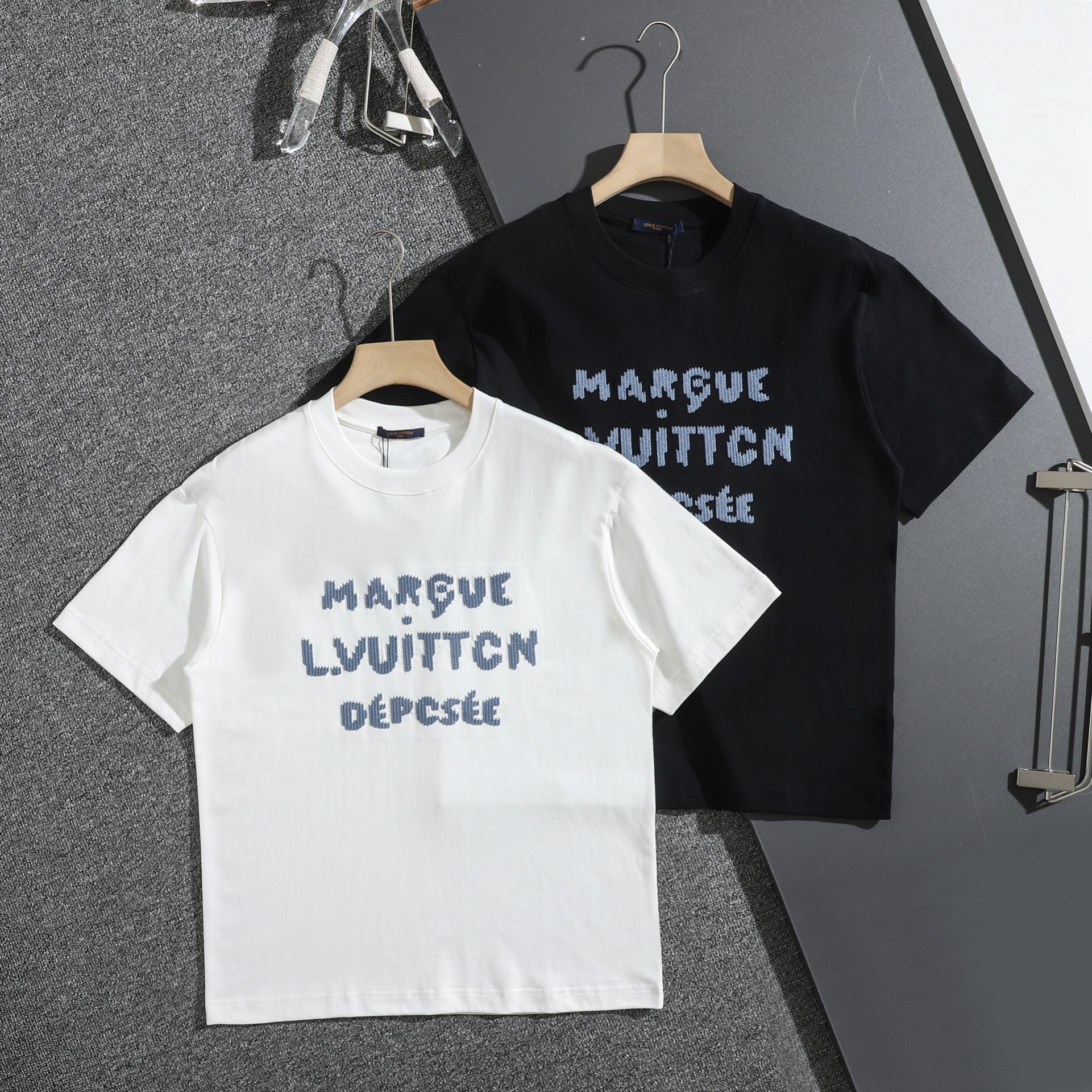 Louis Vuitton T-Shirt 02868