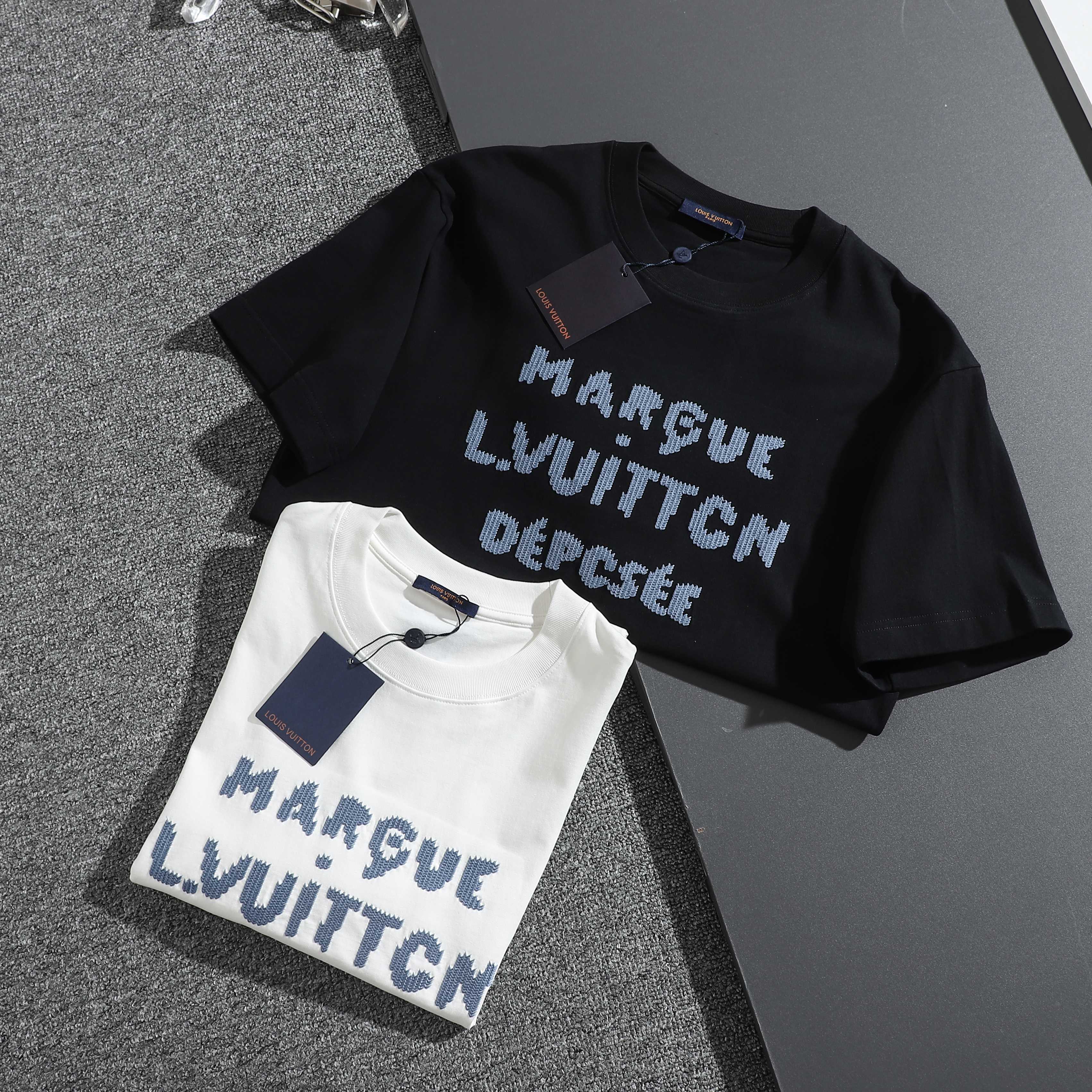 Alternative view of Louis Vuitton T-Shirt 02868