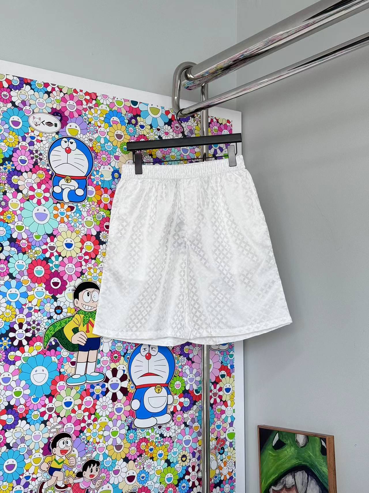 P175 LV Dandy shorts con monograma en jacquard