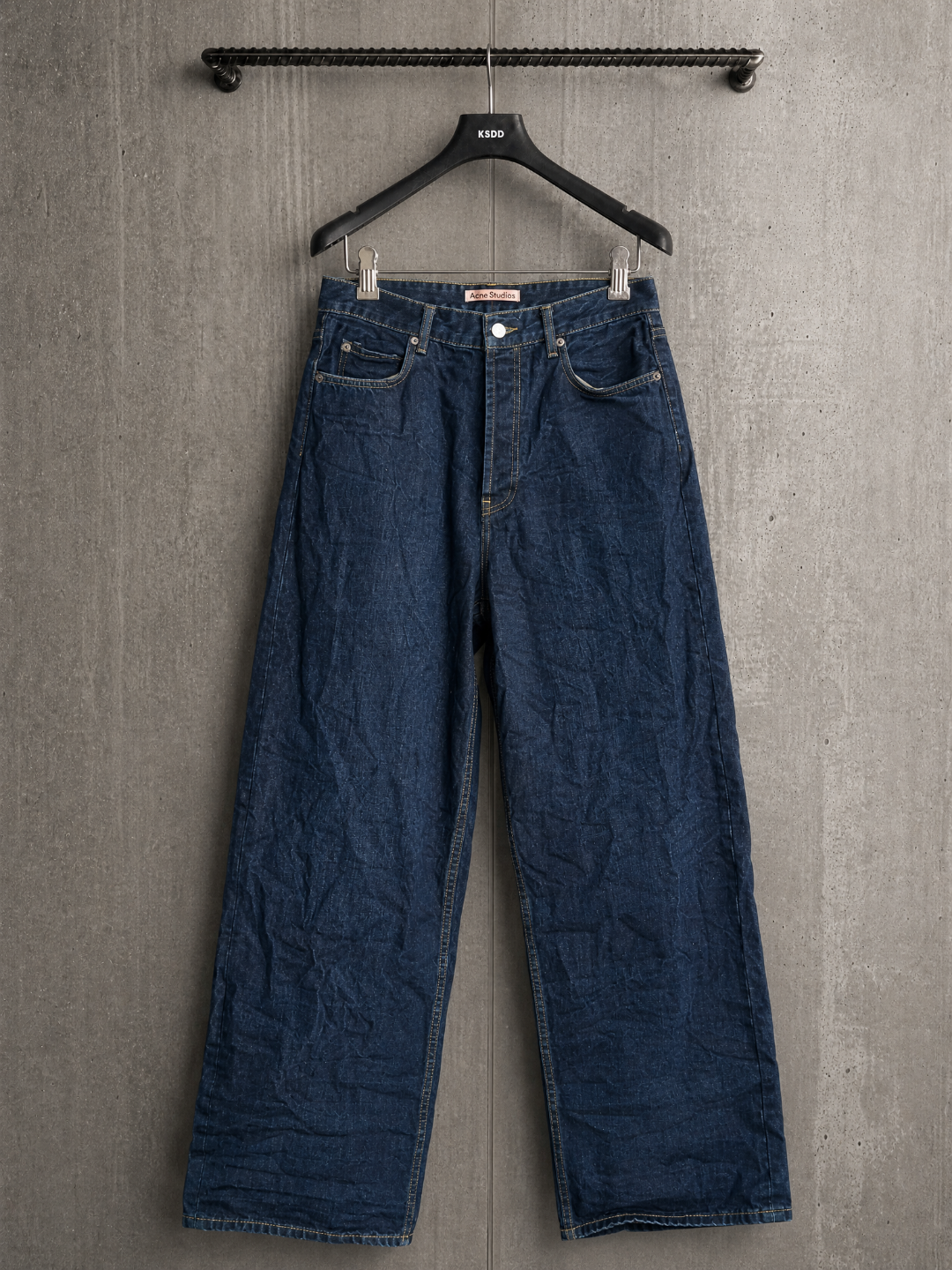 Acne Studios ACNE褶皱风格牛仔裤