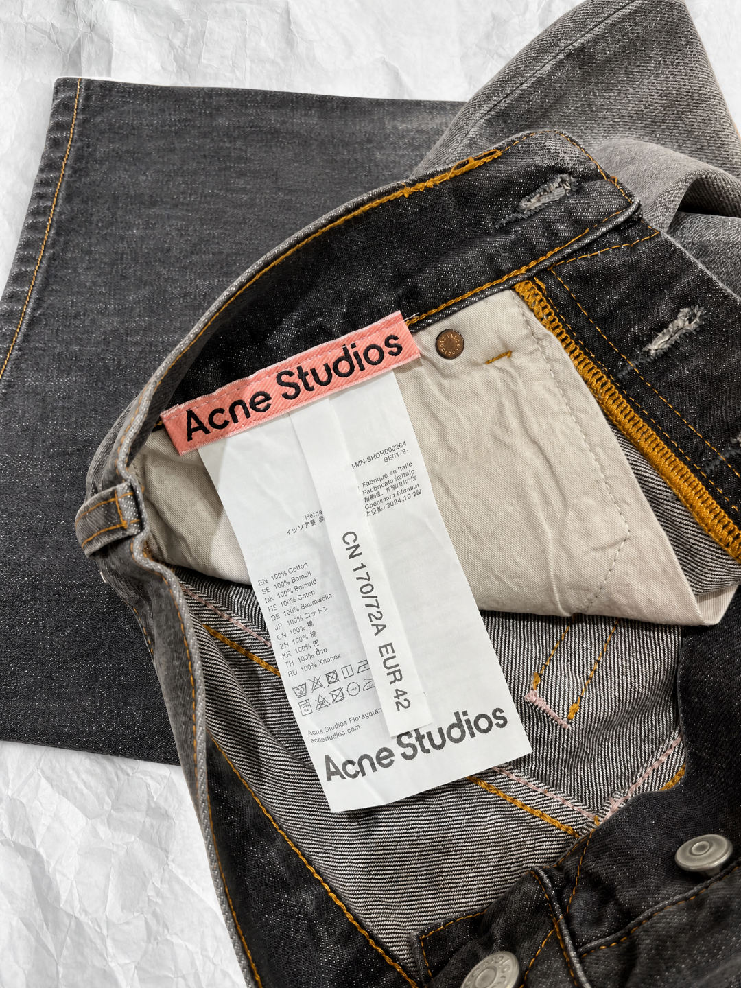 Acne Studios ACNE 泼墨洗水做旧直筒牛仔短裤