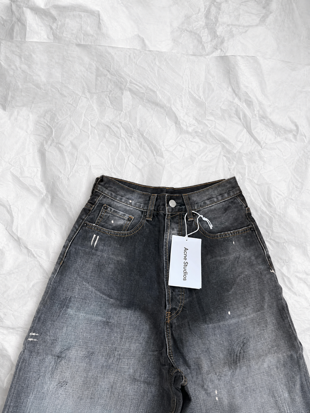 Acne Studios ACNE 泼墨洗水做旧直筒牛仔短裤