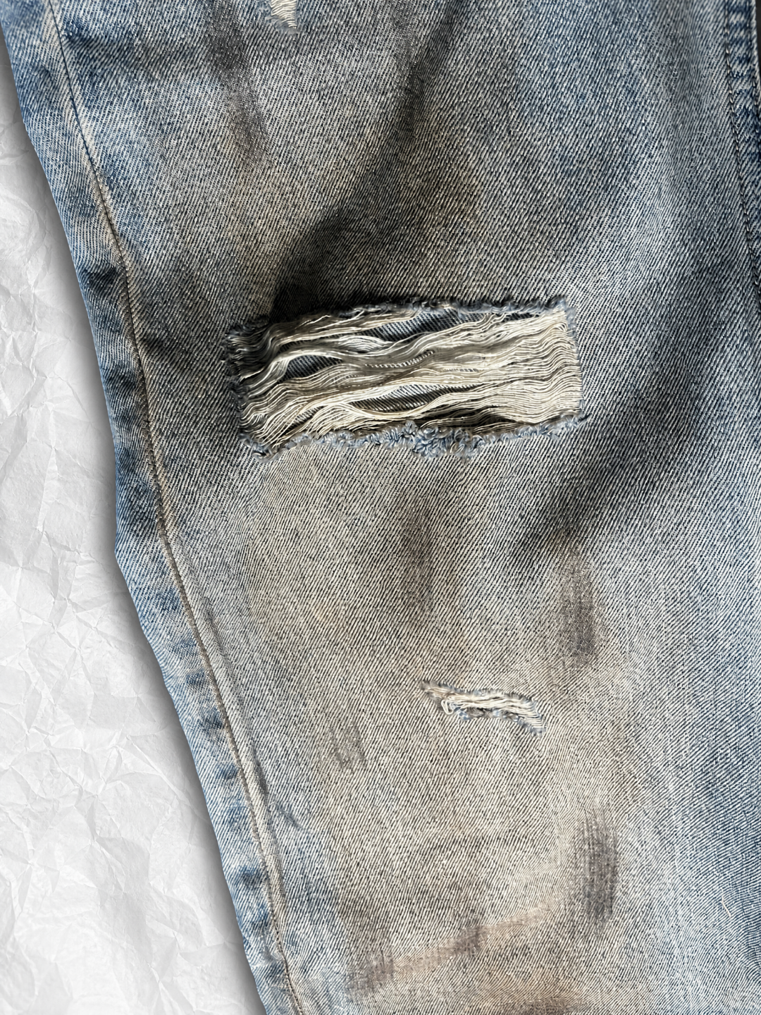 Acne Studios ACNE 破洞泥染洗水做旧牛仔裤