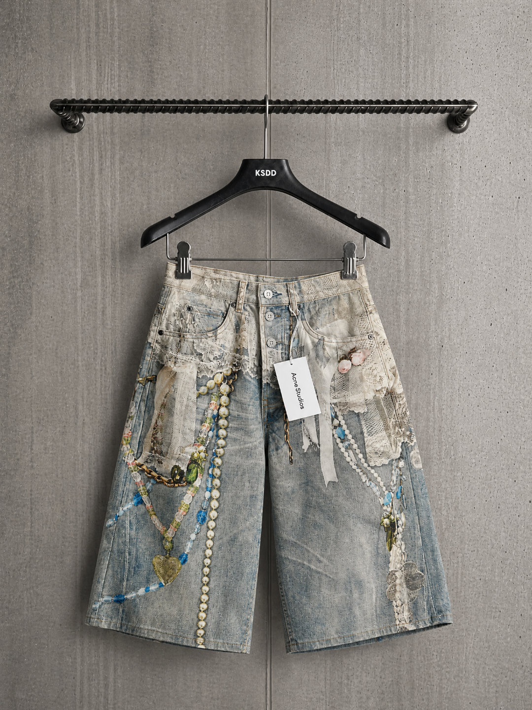 Acne Studios ACNE 珍珠蕾丝3D印花洗水牛仔短裤
