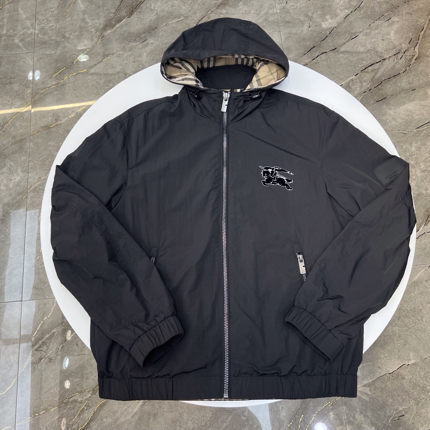 NO:499540,Burberry autumn and winter new jacket size M-3xl color black khaki, burberry, jackets & coats, alexander wang19860909巴宝莉 秋冬新款夹克 码数M-3xl 颜色黑色 卡其,,burberry,jackets & coats,alexander wang,Men's clothing