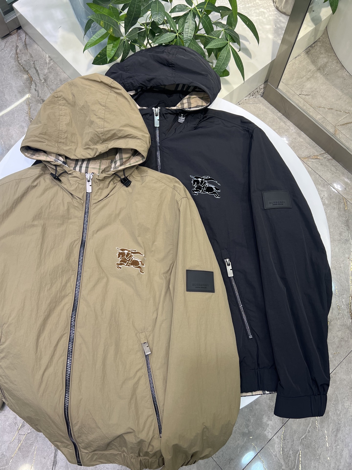 NO:511954,Burberry | Autumn Jacket | High-end Top Restore Quality -3,,burberry,jackets & coats,alexander wang19860909巴宝莉 ｜秋款夹克｜高版本顶级还原品质 -3,,burberry,jackets & coats,alexander wang,Men's clothing