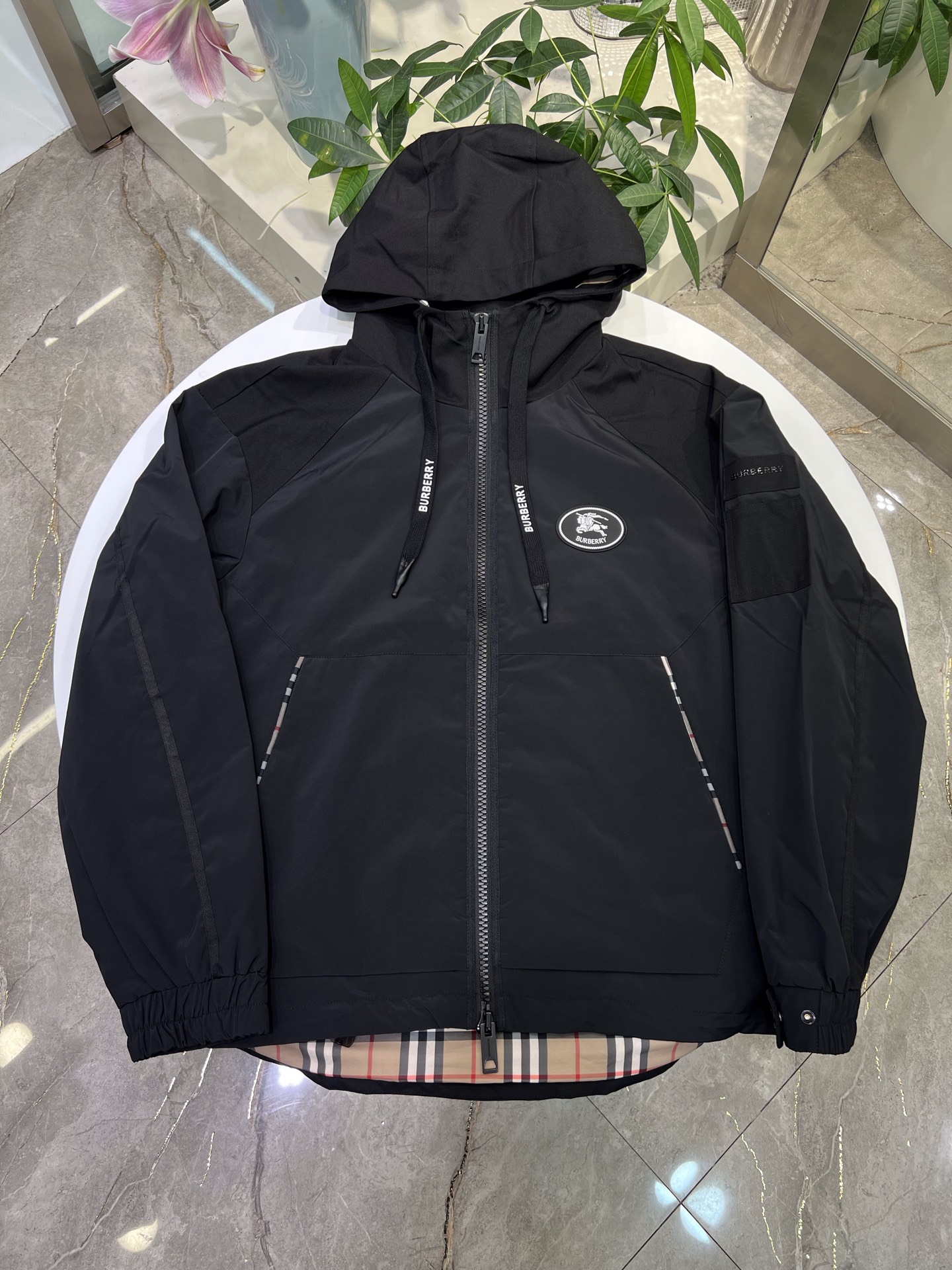 Burberry Jacket 07970