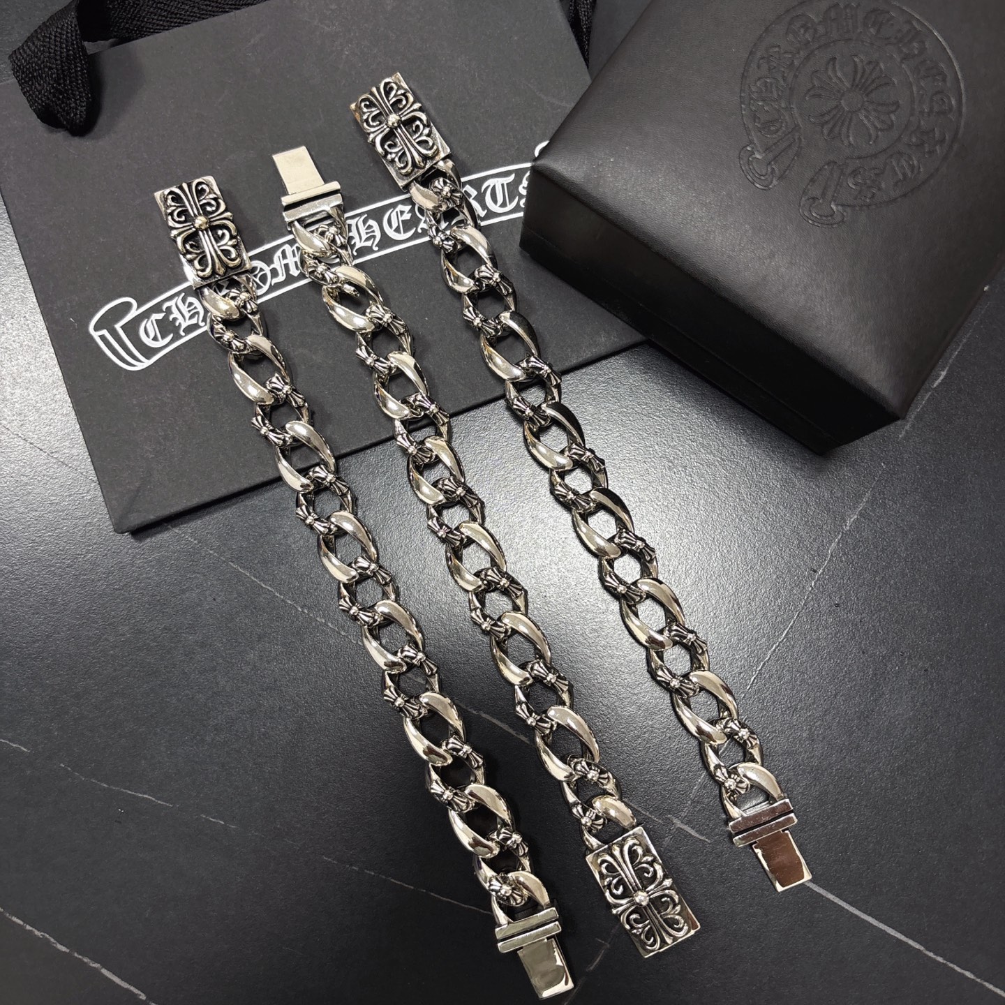 NO:861167,Chrome Hearts Beautiful cross bracelet, really beautiful ~, exquisite jewelry, chrome hearts, chrome hearts, bracelet19860909Chrome Hearts 克罗心 绝美十字架手链 真的好好看～,饰品精品,chrome hearts,chrome hearts,bracelet,Jewelry