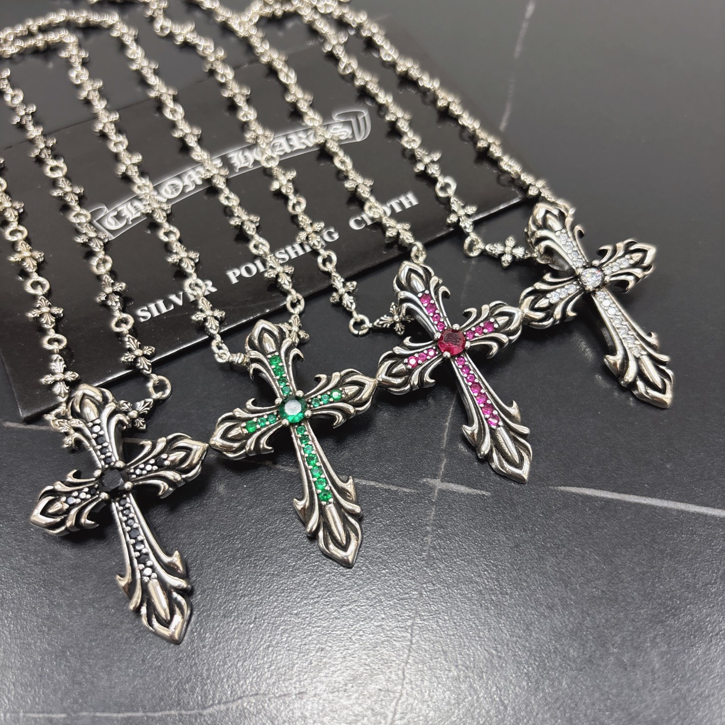 NO:896105,So handsome, the latest Chrome Hearts. No explosions, no hair. Factory direct sales. Original one-to-one replica. Chrome Hearts Necklace, fine jewelry, chrome hearts, necklace.19860909太帅爆了最新款克罗心 不爆不发 厂家直销 原版一比一复刻 克罗心项链,饰品精品,chrome hearts,necklace,Jewelry