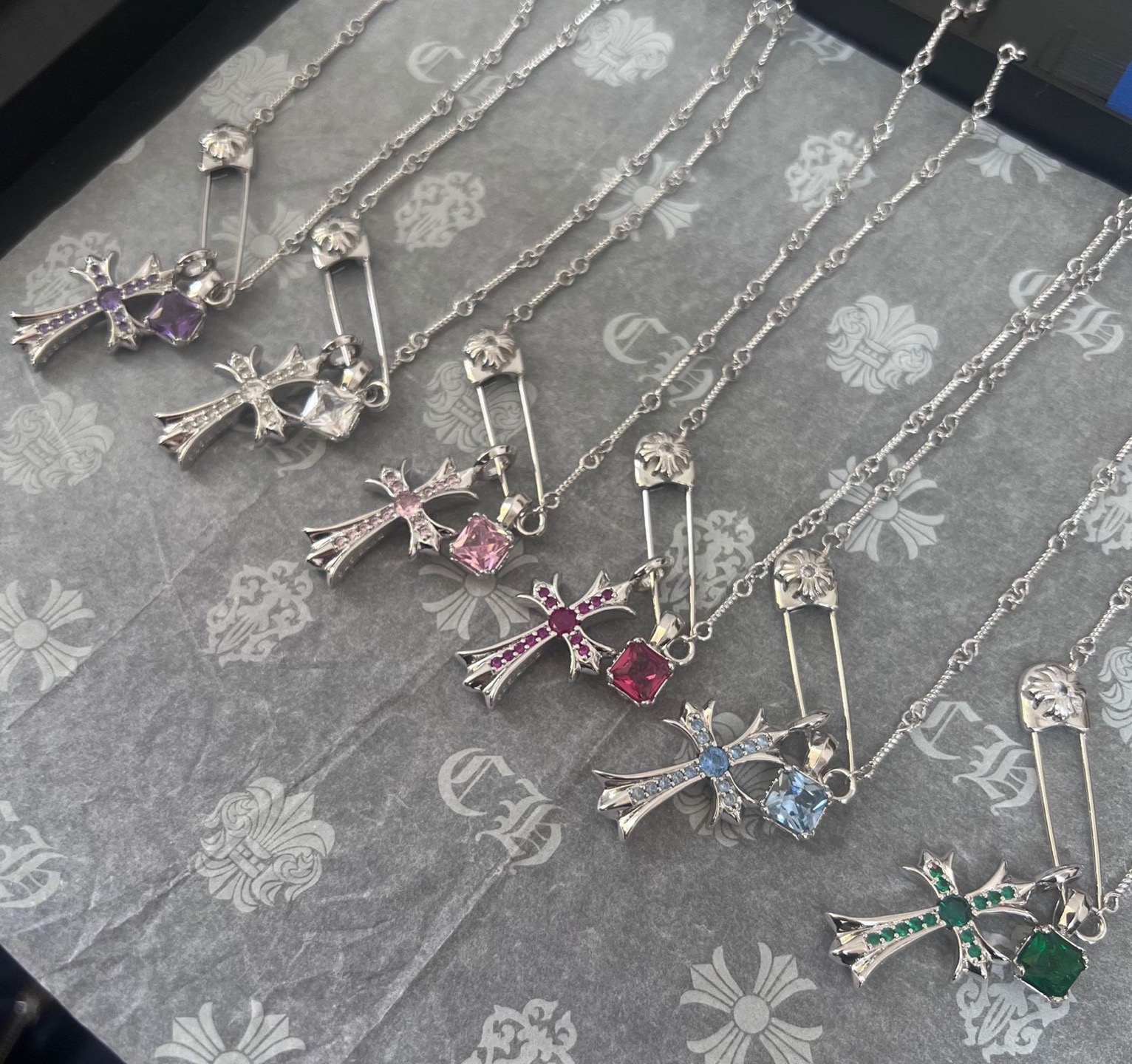 Chanel Haute Joaillerie Fine Jewelry Earrings Necklace Ring Ref.1B8DA336 3