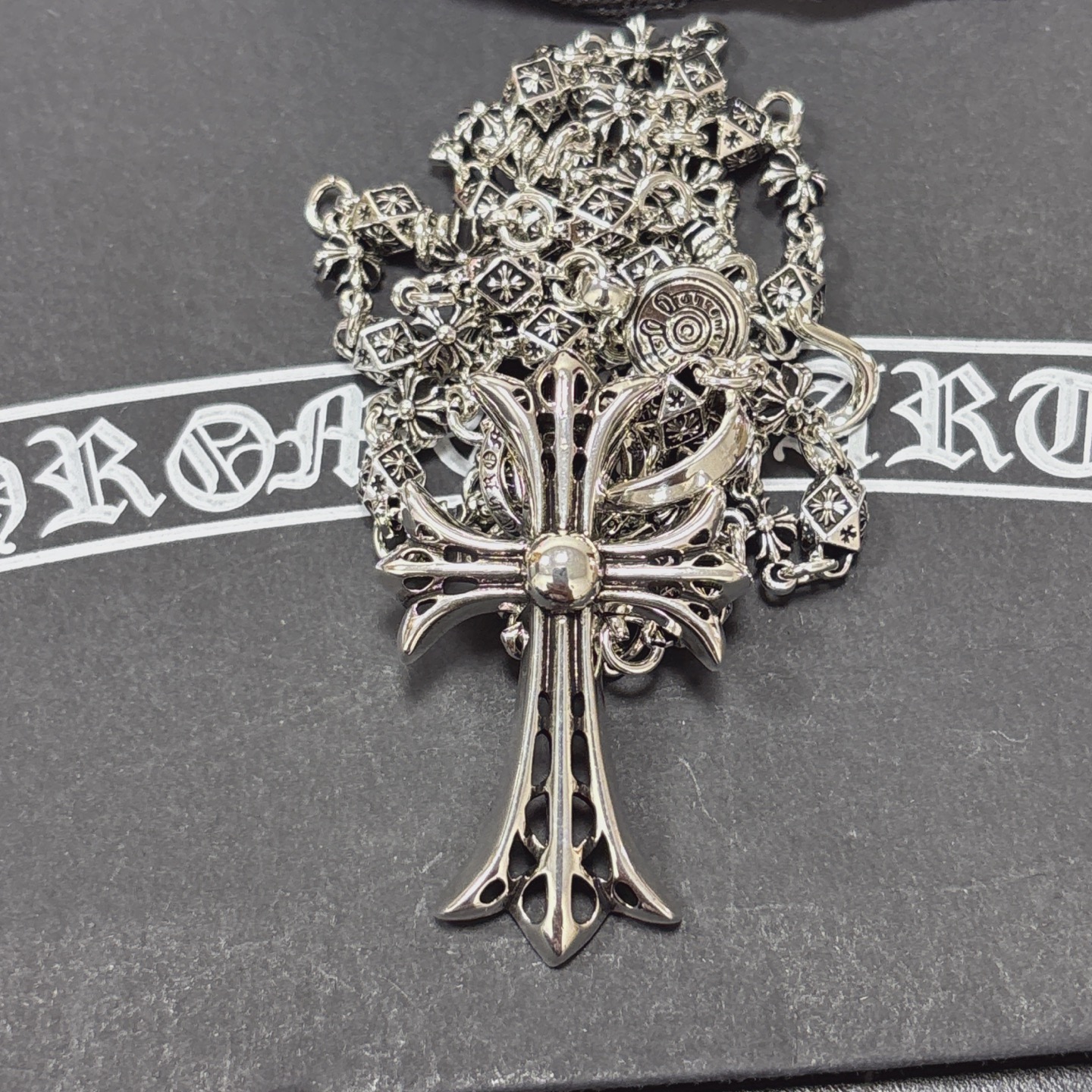 Chanel Haute Joaillerie Fine Jewelry Earrings Necklace Ring Ref.1F79DDE3 3