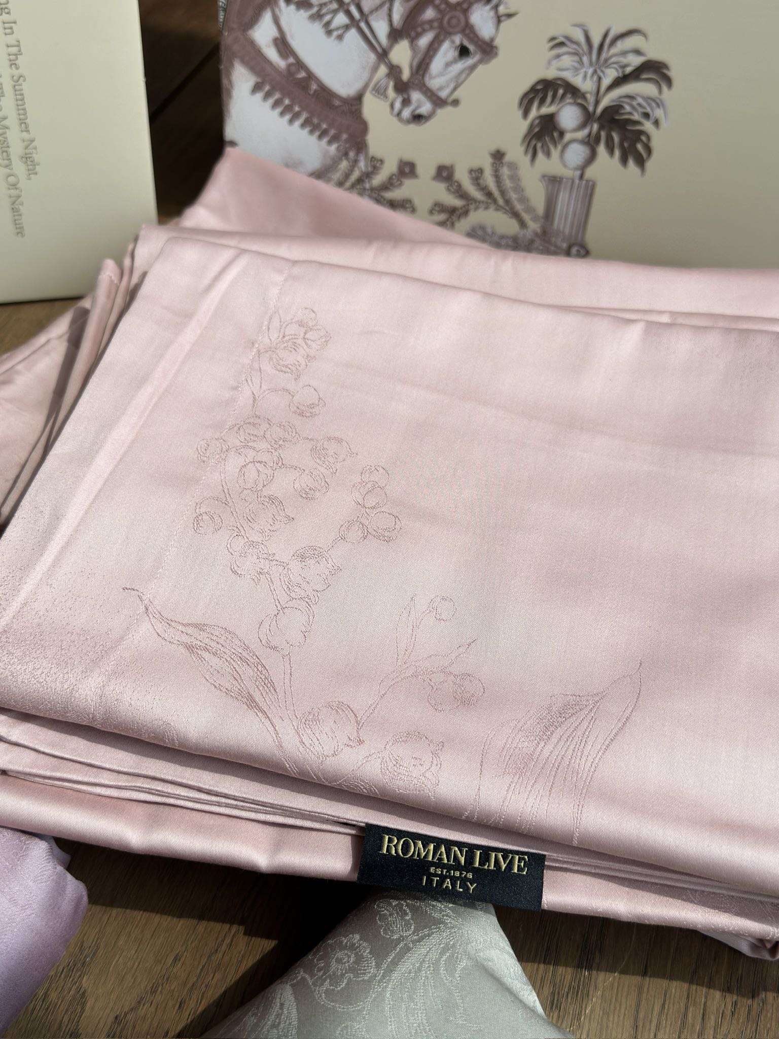 品名:《MissDior》长绒棉提花四件套 8