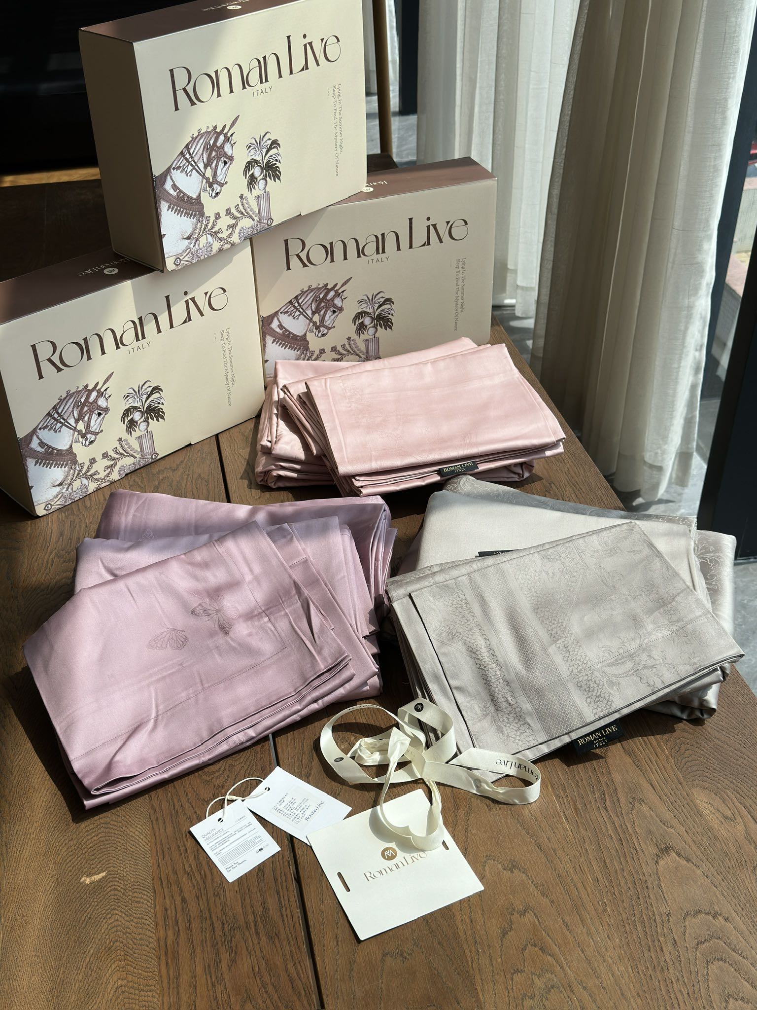 品名:《MissDior》长绒棉提花四件套 5