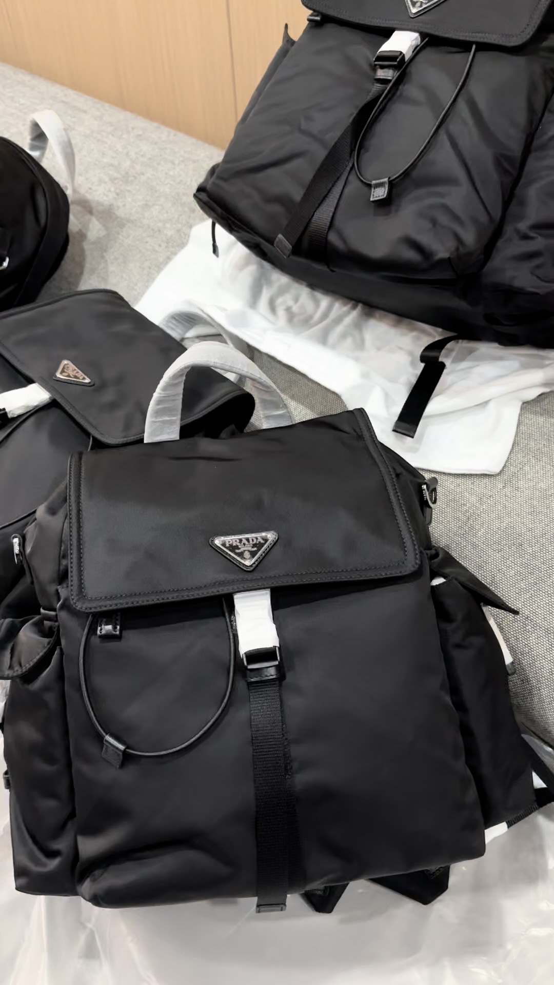 _djt9sMTCSO4PGxLnAzQwtHW80JLJkD2KuBI7y3g