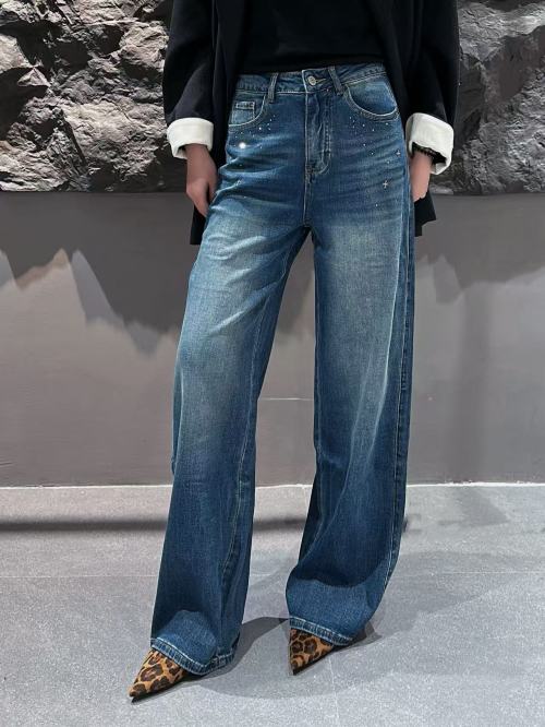 Retro Rhinestone Straight Leg Jeans - Vintage Blue Denim, Relaxed Fit 1 Retro Rhinestone Straight Leg Jeans - Vintage Blue Denim, Relaxed Fit