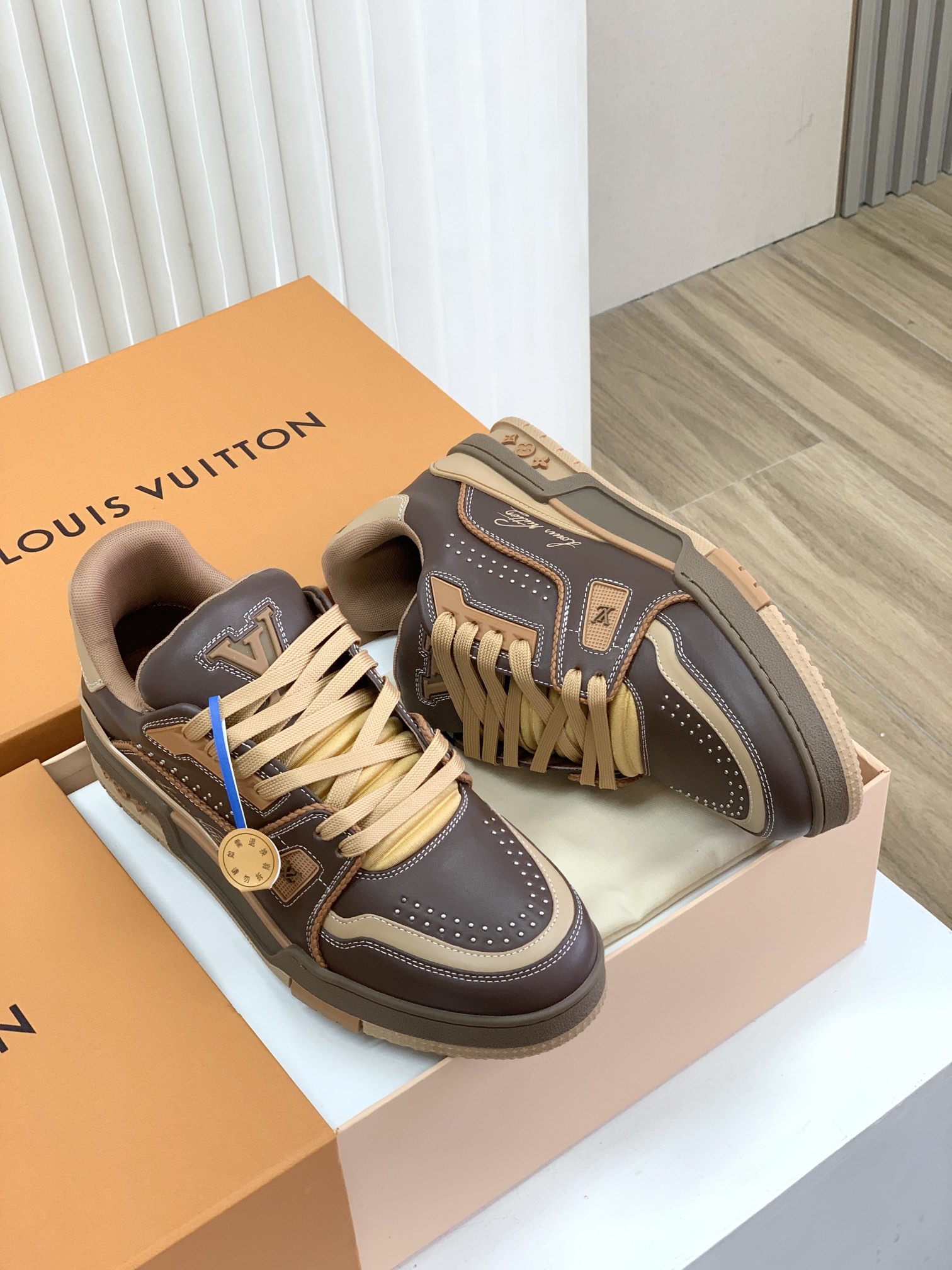 路易威登 Louis Vuitton 高定典藏名品高定成衣时装外套连衣裙衬衫T恤 #5E61A027 3