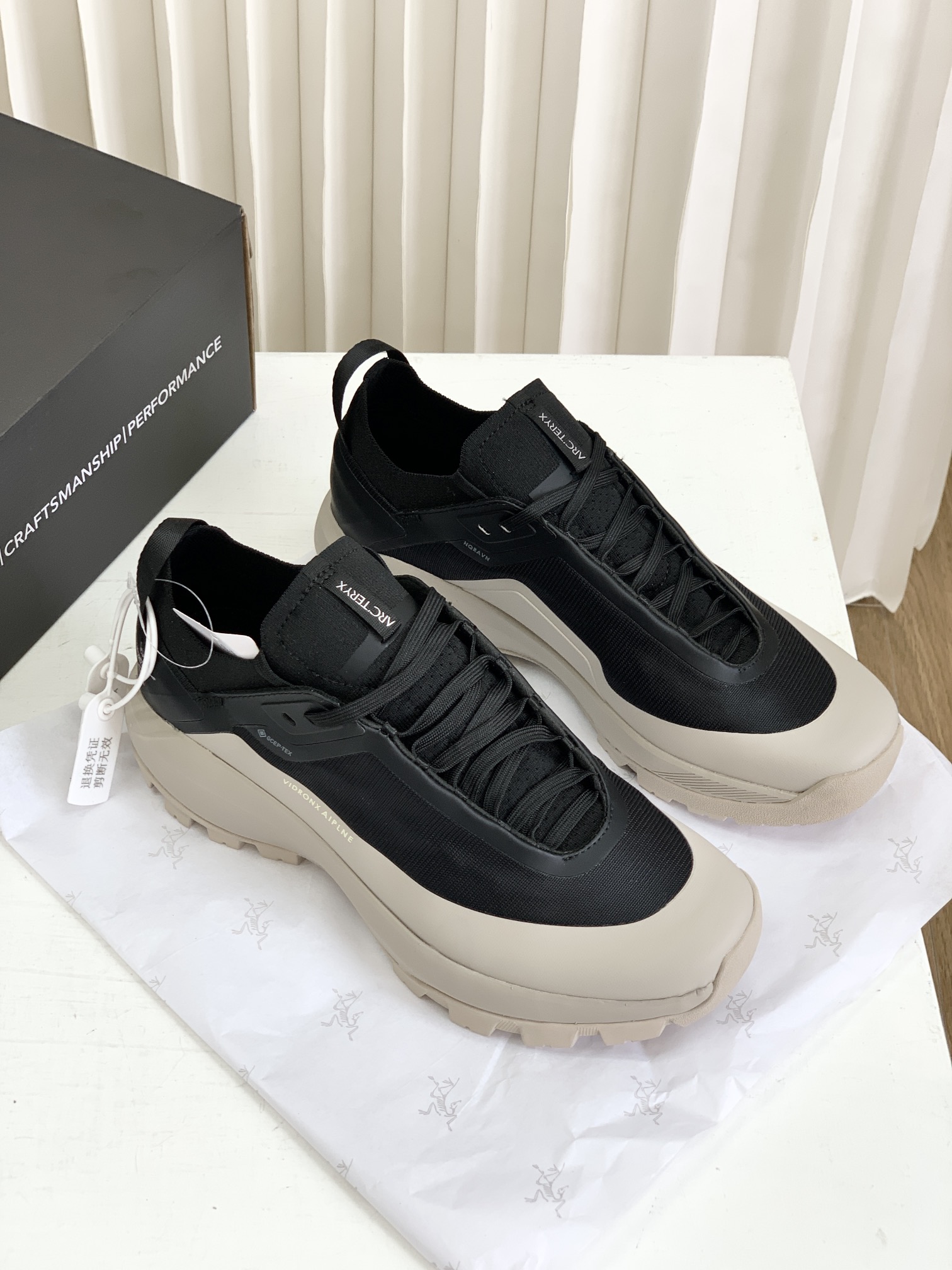 NO:349562,——【Black and gray,19860909——【黑灰,,Men's shoes