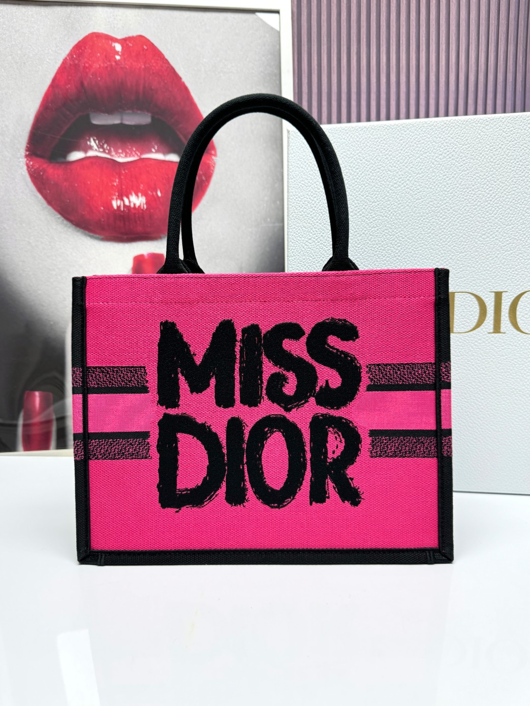 Dior Book Tote Handbags Tote Bags Best Wholesale Replica
 Pink Embroidery Spring Collection