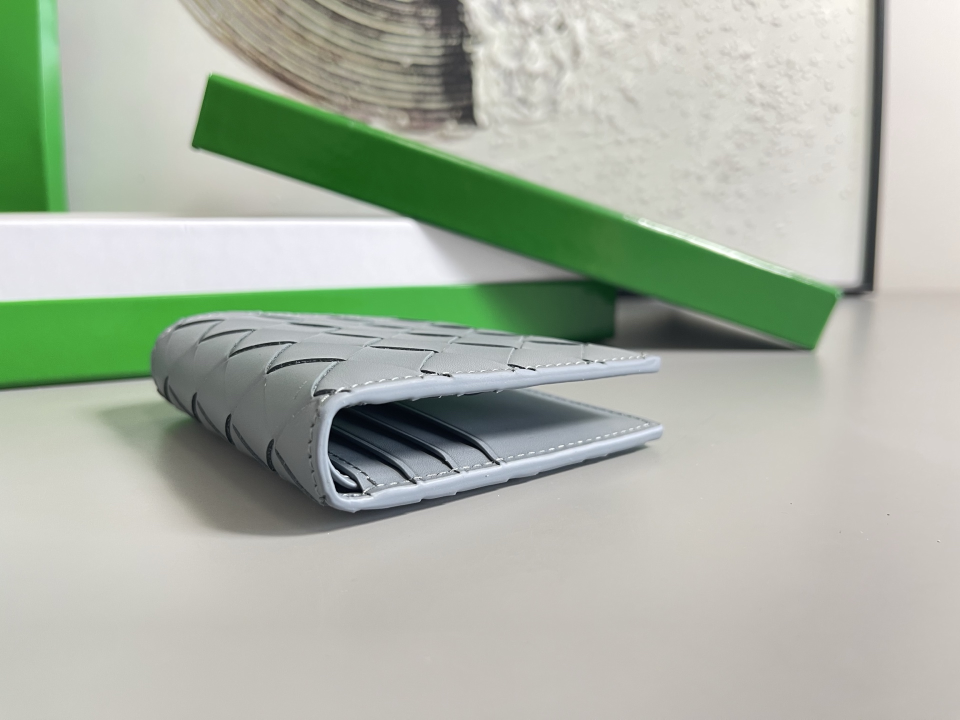 Top batch Bv two-fold vertical version short clip wallet 749400 is a wallet that can be used not only as a wallet but also as a card holder photo 8