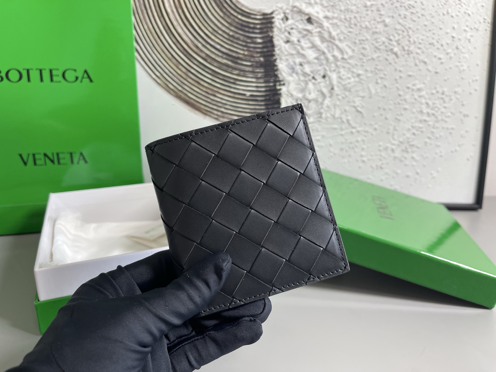 Top batch Bv two-fold vertical version short clip wallet 749400 is a wallet that can be used not only as a wallet but also as a card holder photo 4