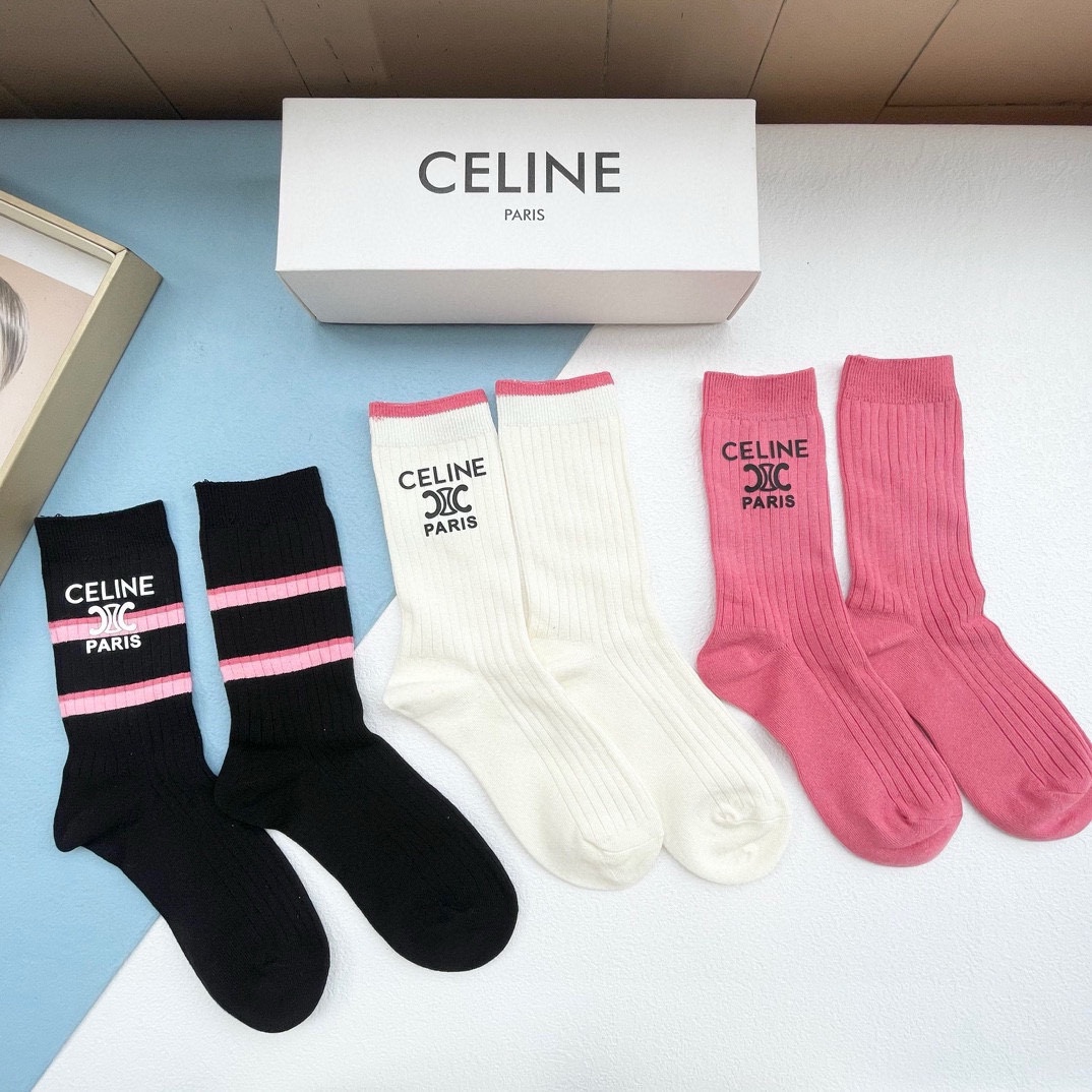 配包装一盒三双Celine赛琳爆款中筒袜高版本好看到爆炸欧美大牌中筒袜潮人必不能少的专柜代购品质袜子搭配