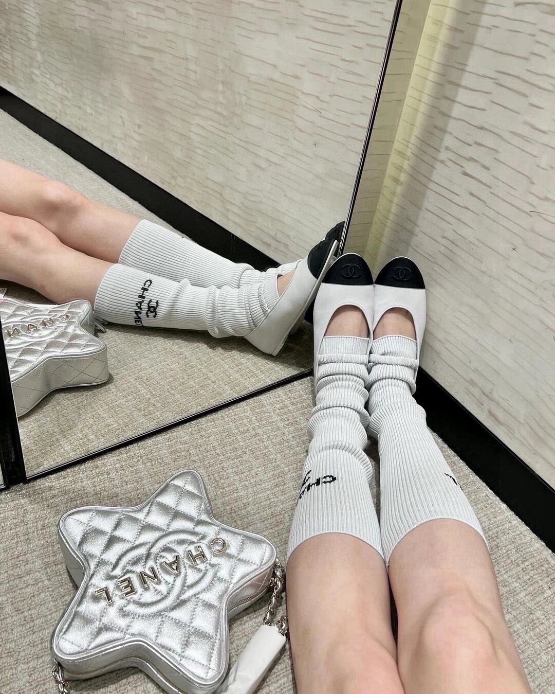 Stylish Early Spring Velvet Socks with Custom Logo and Quality Details - 图片 5