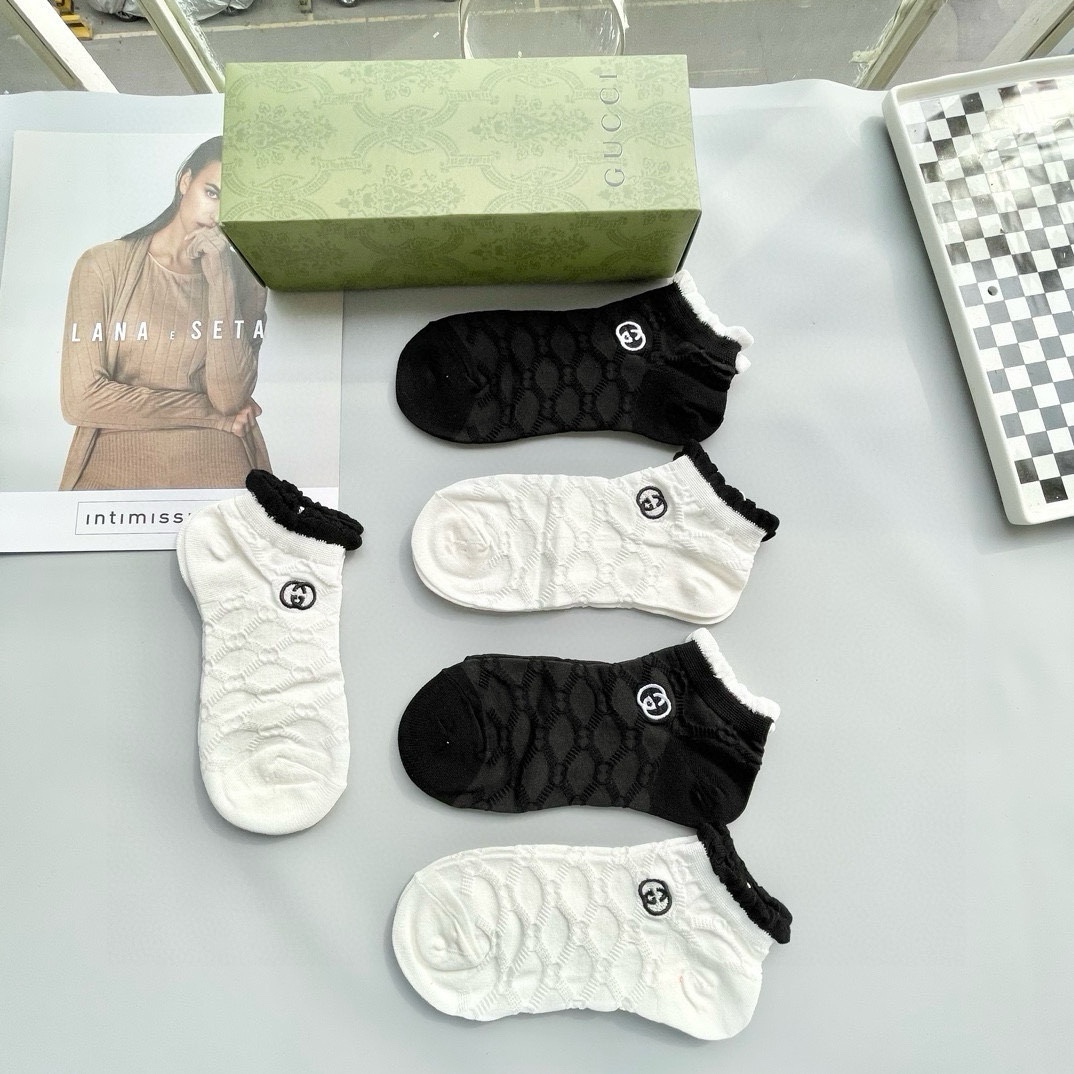 Gucci Short Socks - Designer 5-Pair Set - Fashionable and Comfortable 6 i1733065550 6117 7