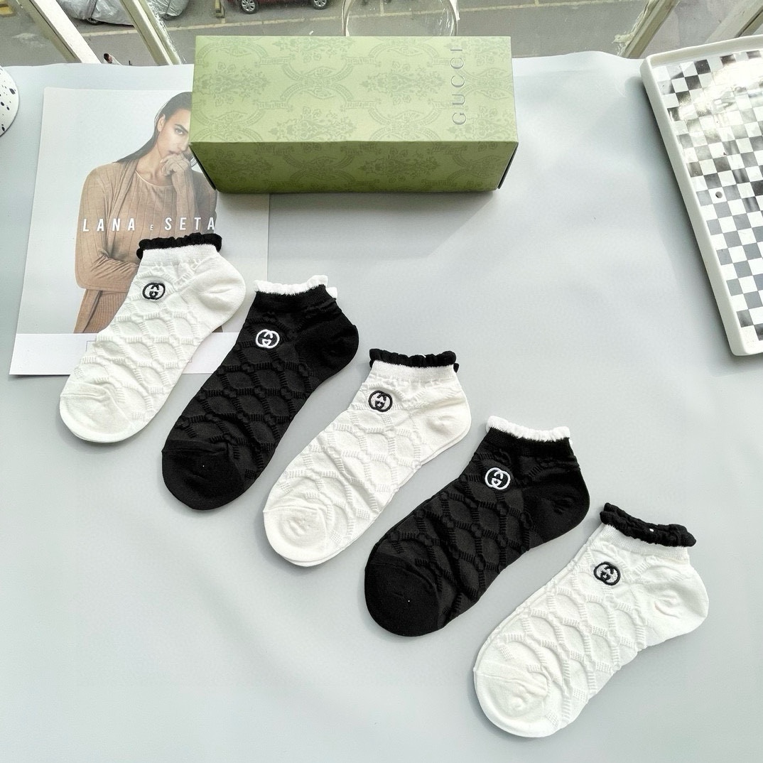 Gucci Short Socks - Designer 5-Pair Set - Fashionable and Comfortable 7 i1733065550 6911 2