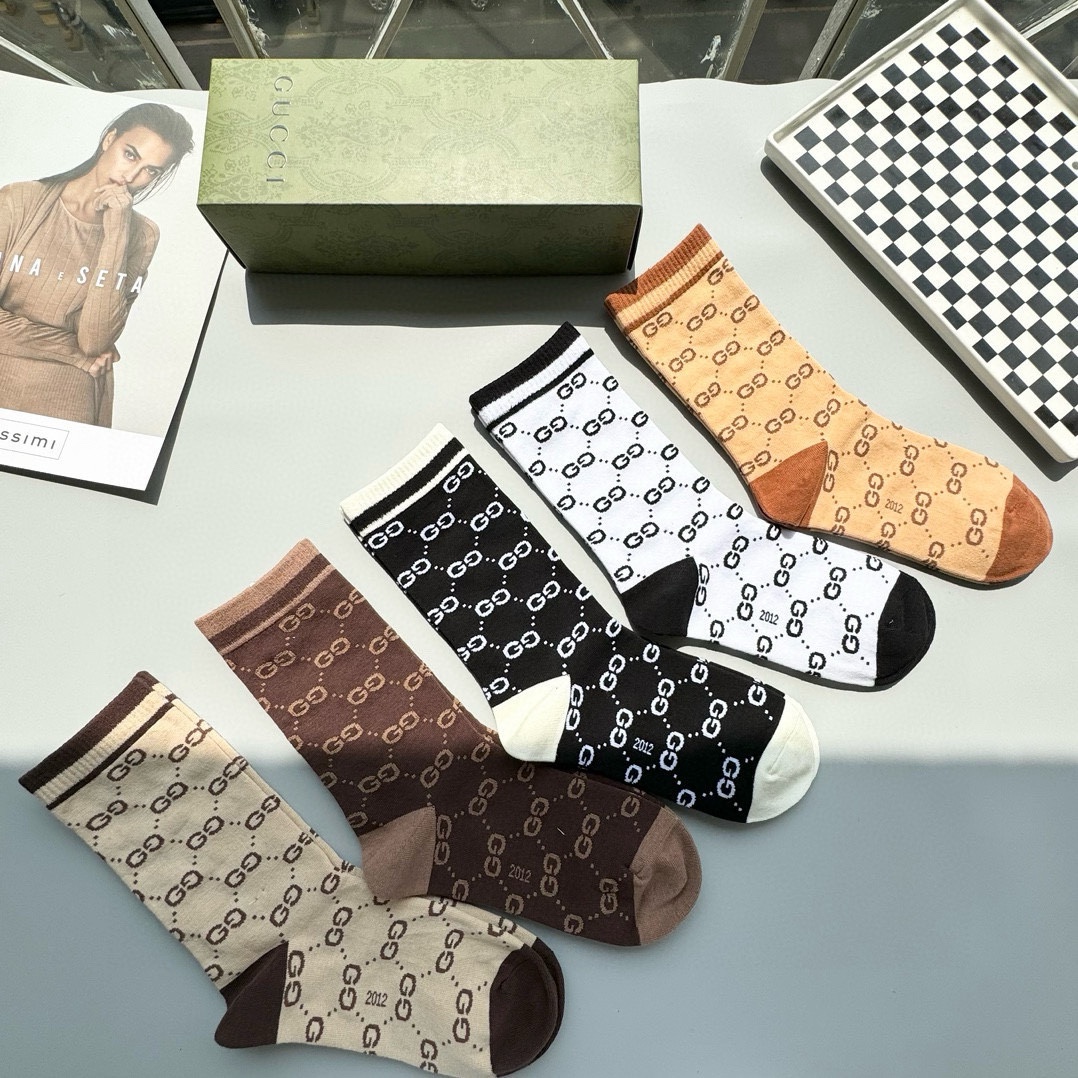 Gucci GG Patterned Cotton Blend Socks - 5 Pairs Per Box 3 i1733066743 2289 4