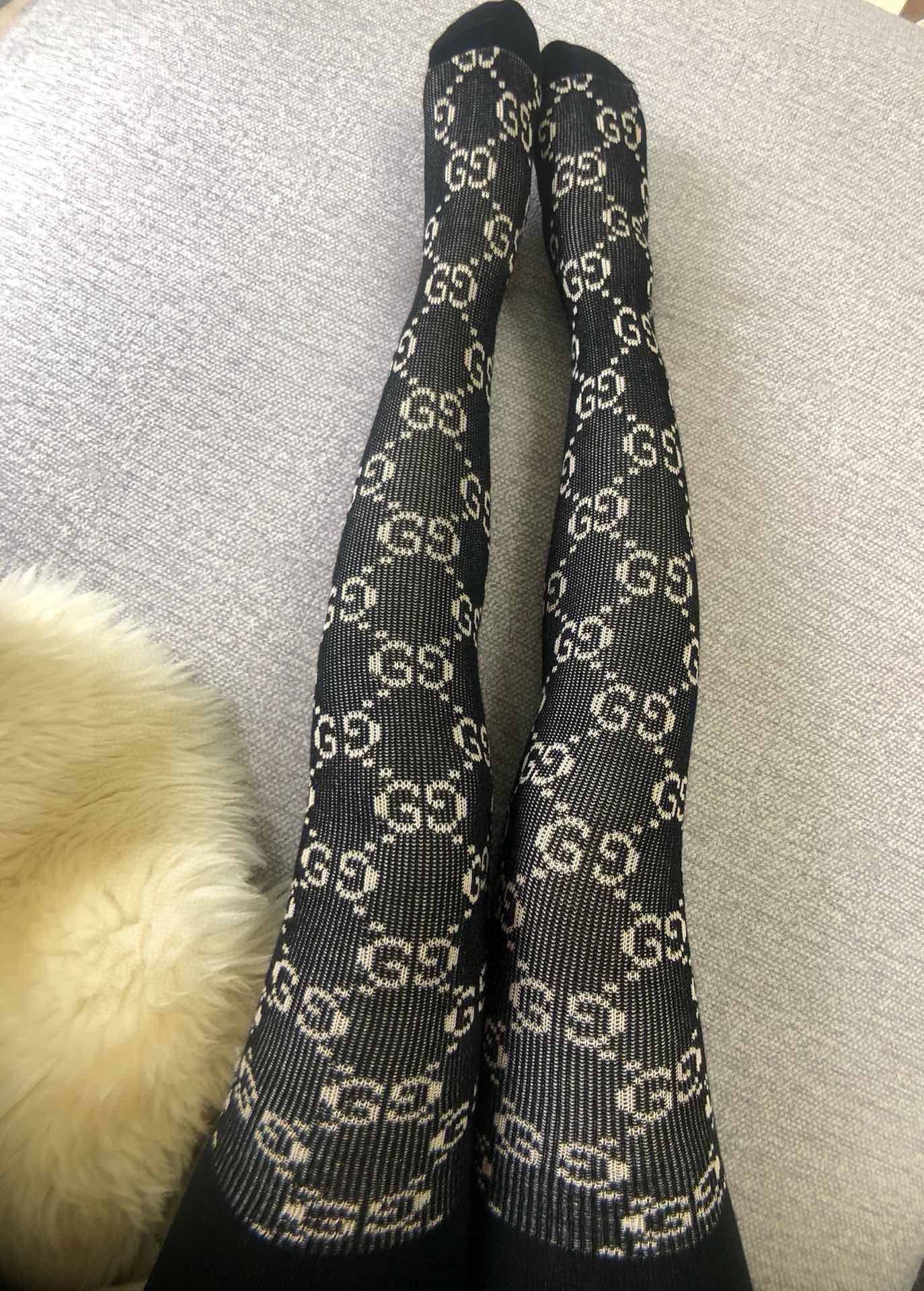 Gucci Patterned Knit Tights - Stylish and Comfortable Hosiery for Women 2 i1733067524 7121 3