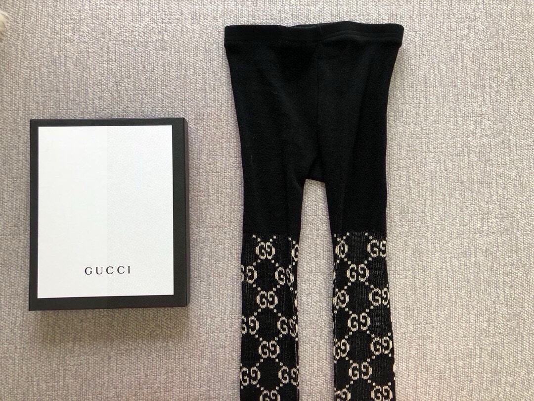 Gucci Patterned Knit Tights - Stylish and Comfortable Hosiery for Women 8 i1733067524 9706 2