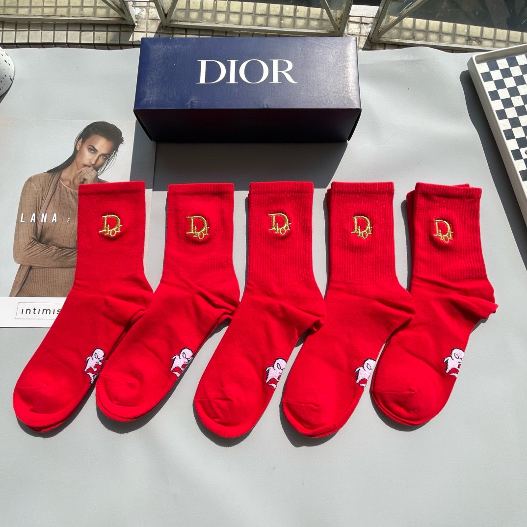 Luxury Sock Set by Dior and Gucci: Red Fire High-Barrel Embroidered Collection - 图片 9