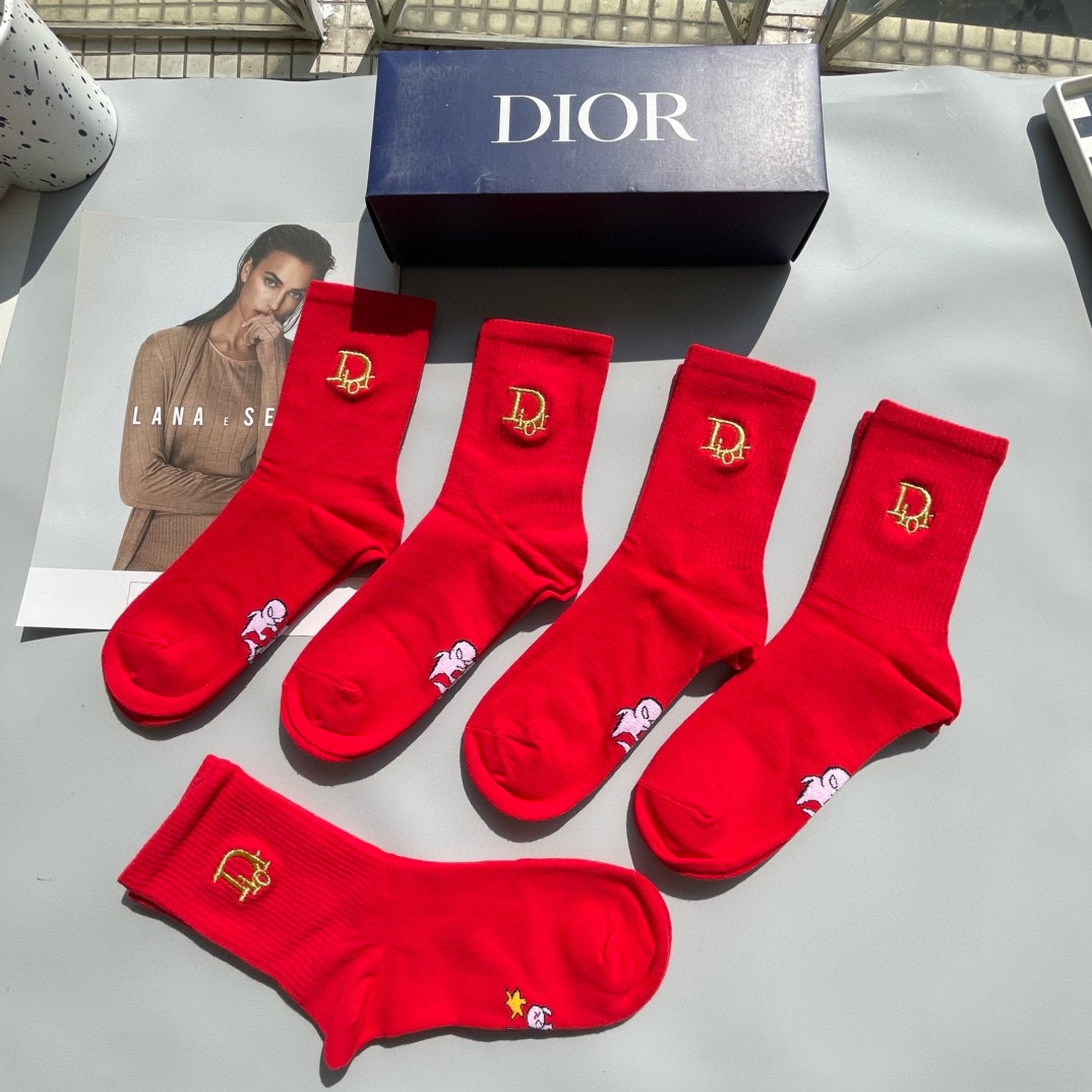 Luxury Sock Set by Dior and Gucci: Red Fire High-Barrel Embroidered Collection - 图片 8
