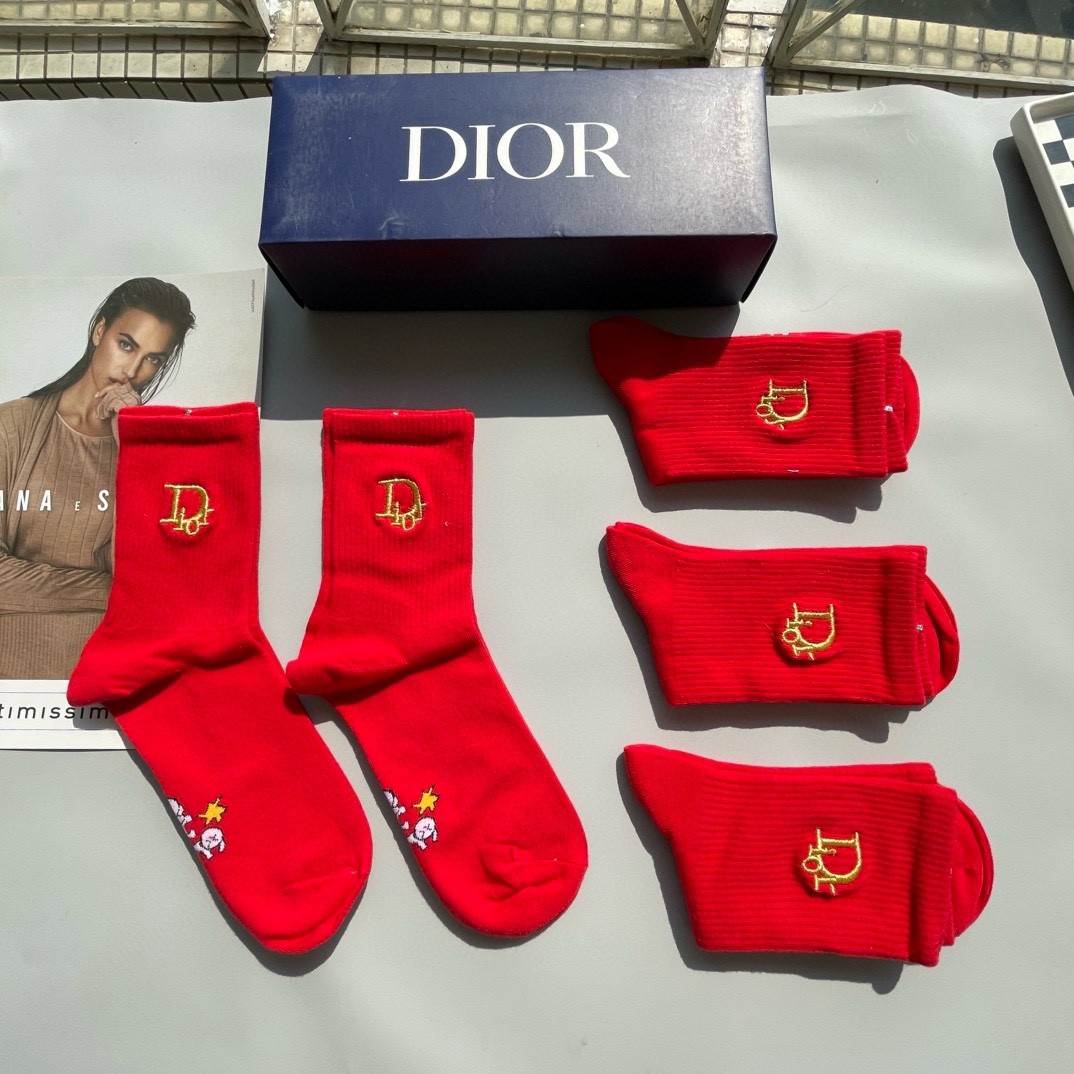 Luxury Sock Set by Dior and Gucci: Red Fire High-Barrel Embroidered Collection - 图片 4