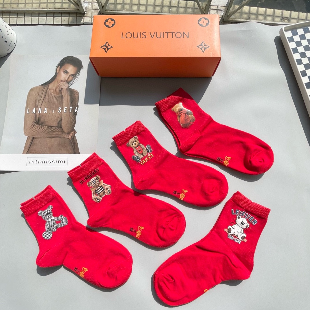 Lorraine’s P95 Letter: Long Socks, Decorations, Stockings, Big Card Sync. - 图片 3