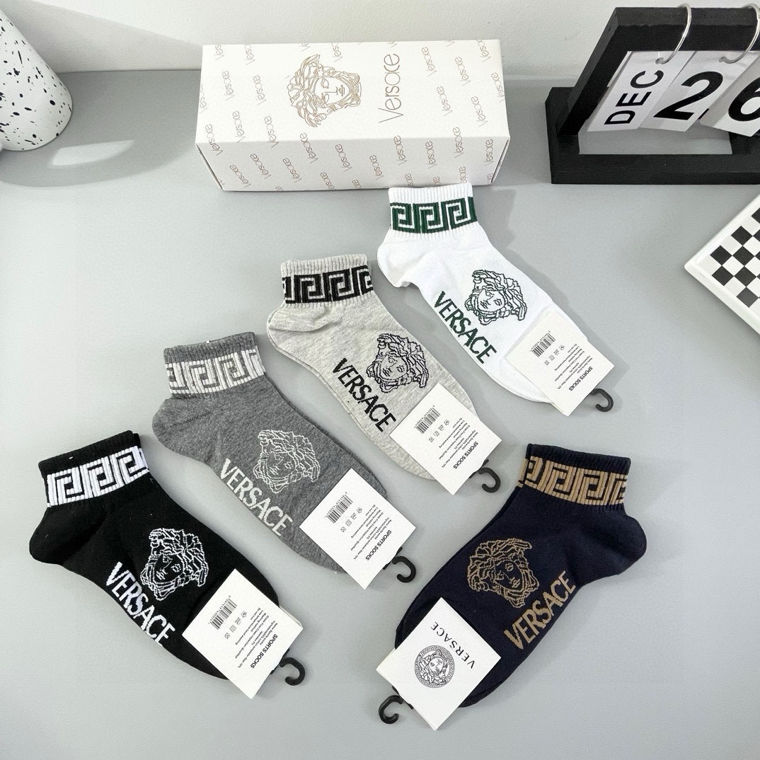 “Veggies Ensure Quality in Van Schuts Cabinet Explosion: High-Fooled Socks” - 图片 3