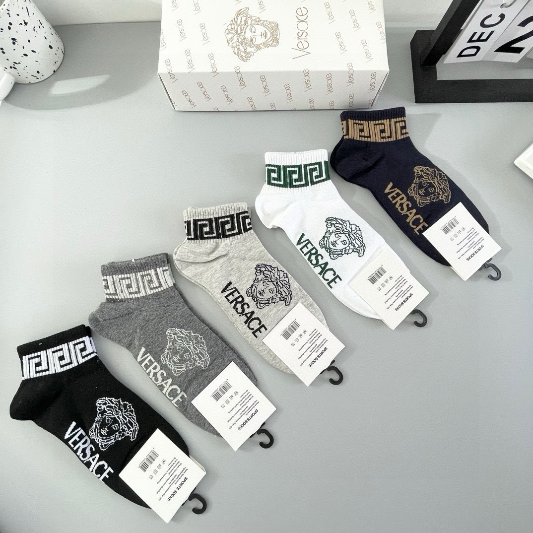 “Veggies Ensure Quality in Van Schuts Cabinet Explosion: High-Fooled Socks” - 图片 2