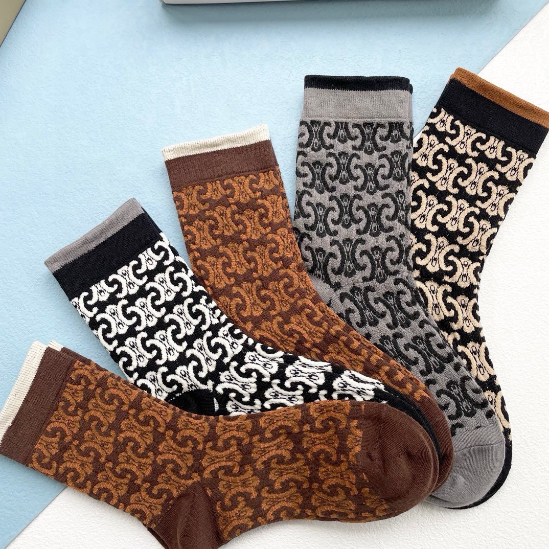 New Sox 2024: Red Money Socks with Packaging for Street Display, Prepare for Success - 图片 6