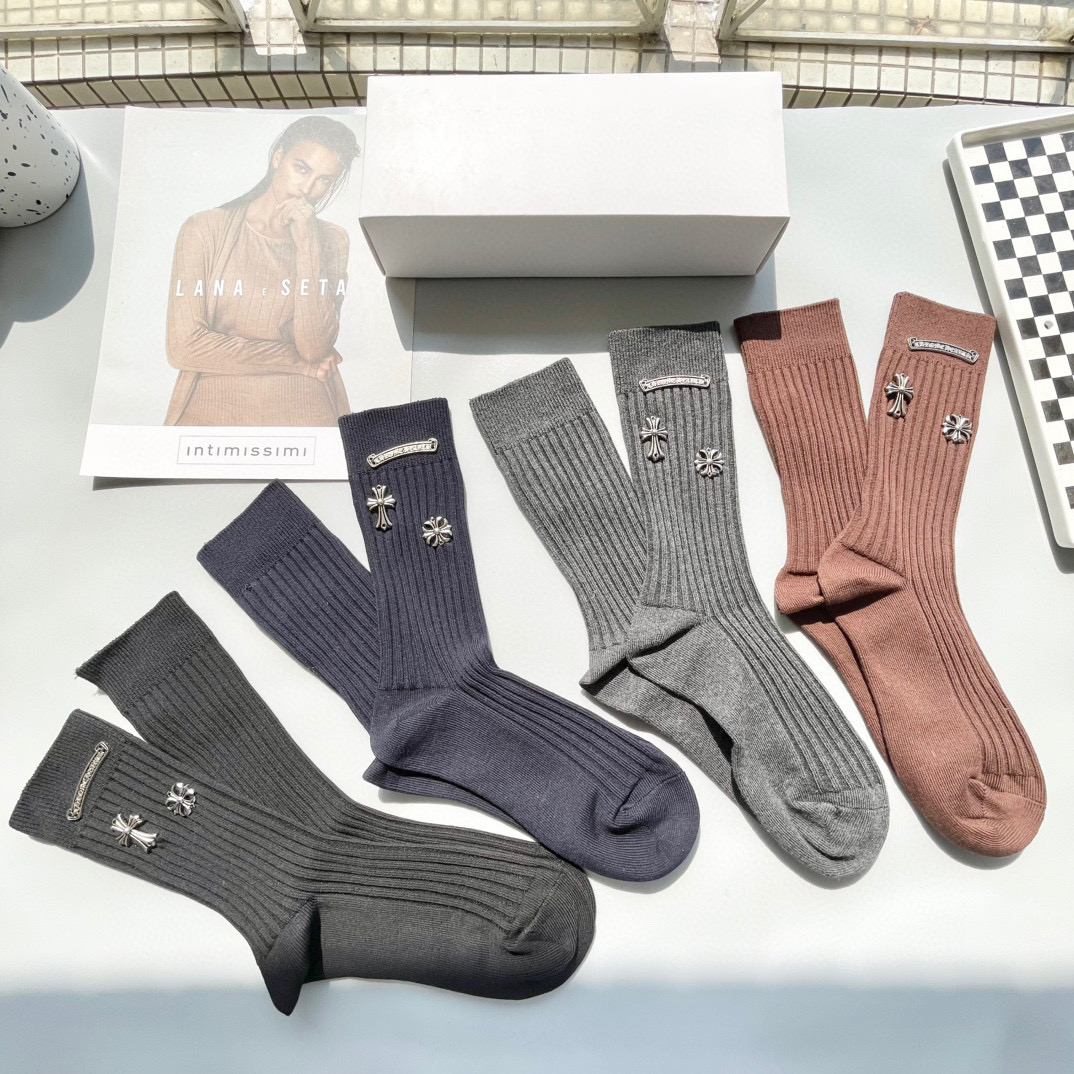High-End Zacron Sock Packaging: Box of Four Pairs, Soak in Style. - 图片 3