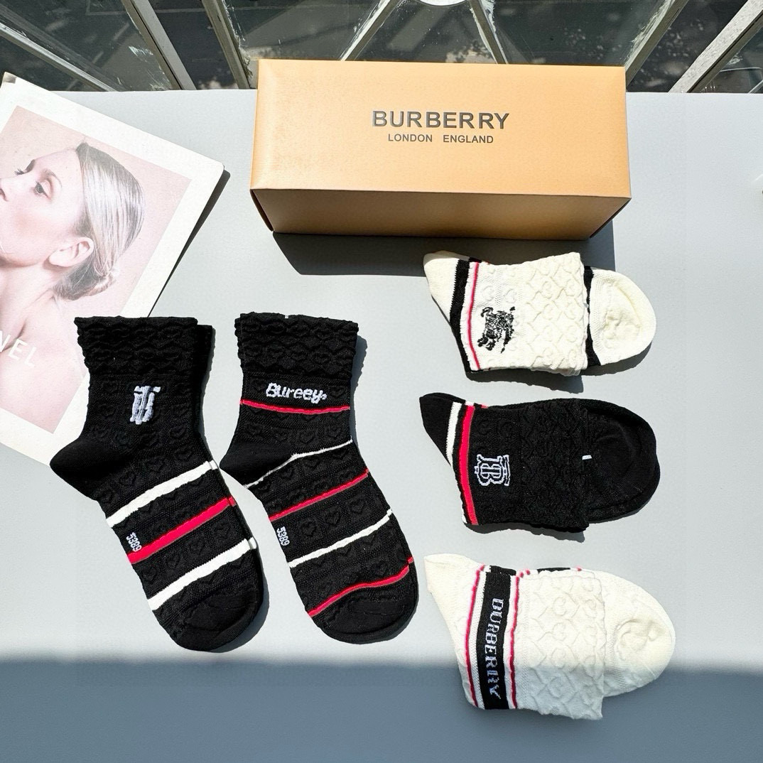 Stylish INS High-End Socks: Barberley’s Latest Collection Overview - 图片 5