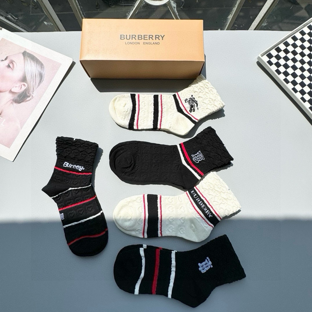Stylish INS High-End Socks: Barberley’s Latest Collection Overview - 图片 4